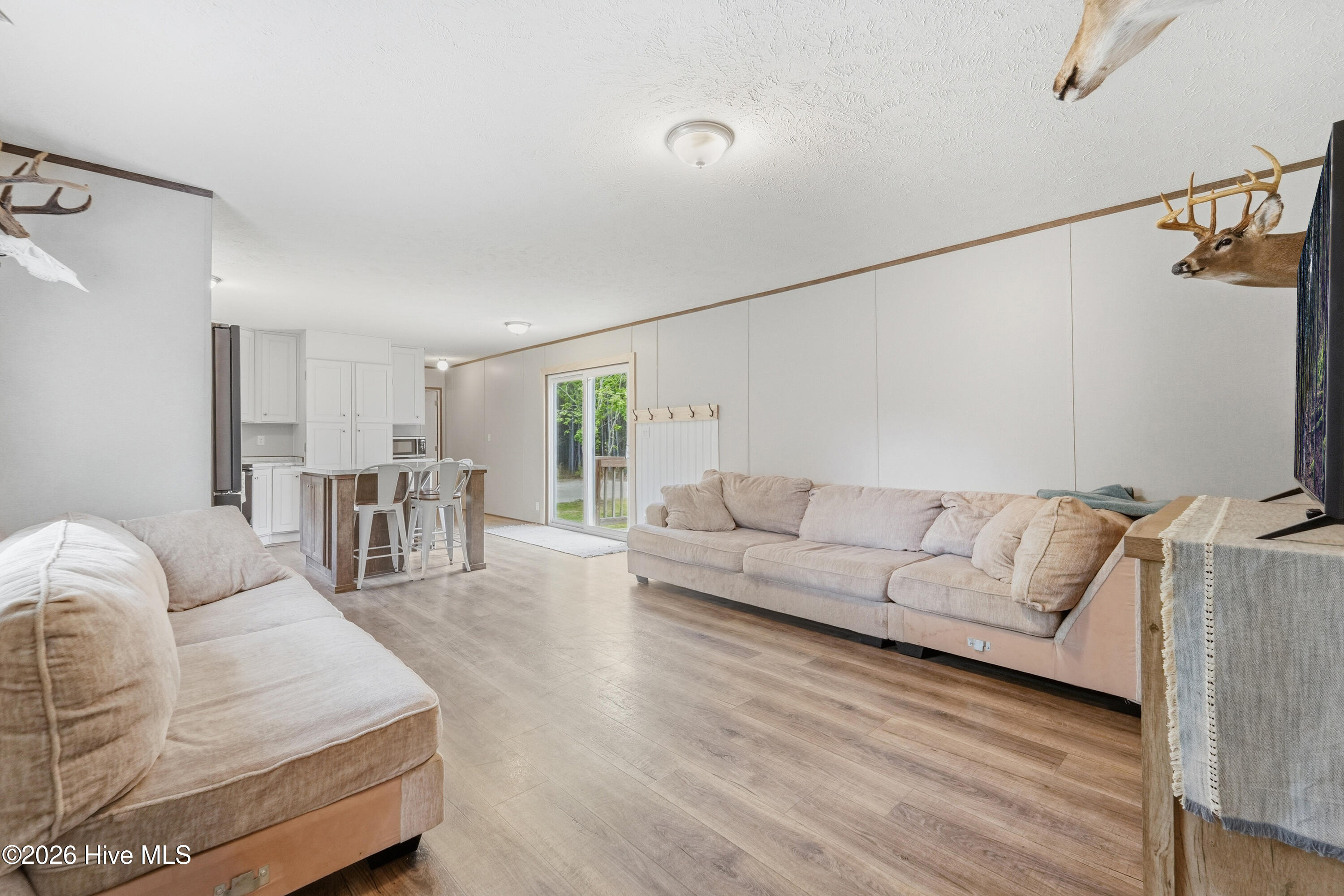 100566814 | Photo 28