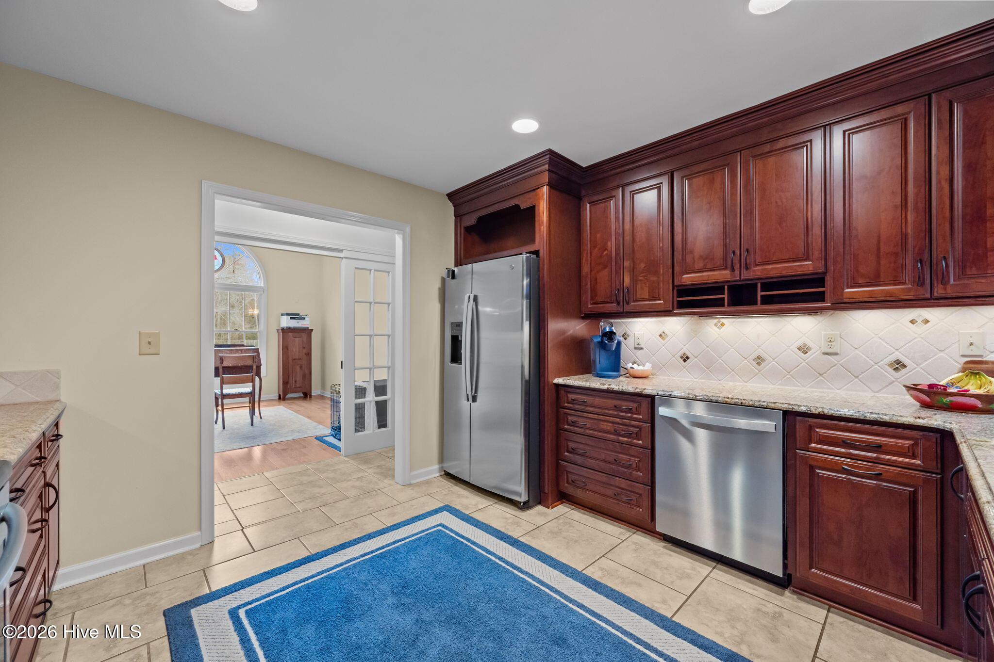 100556770 | Photo 20