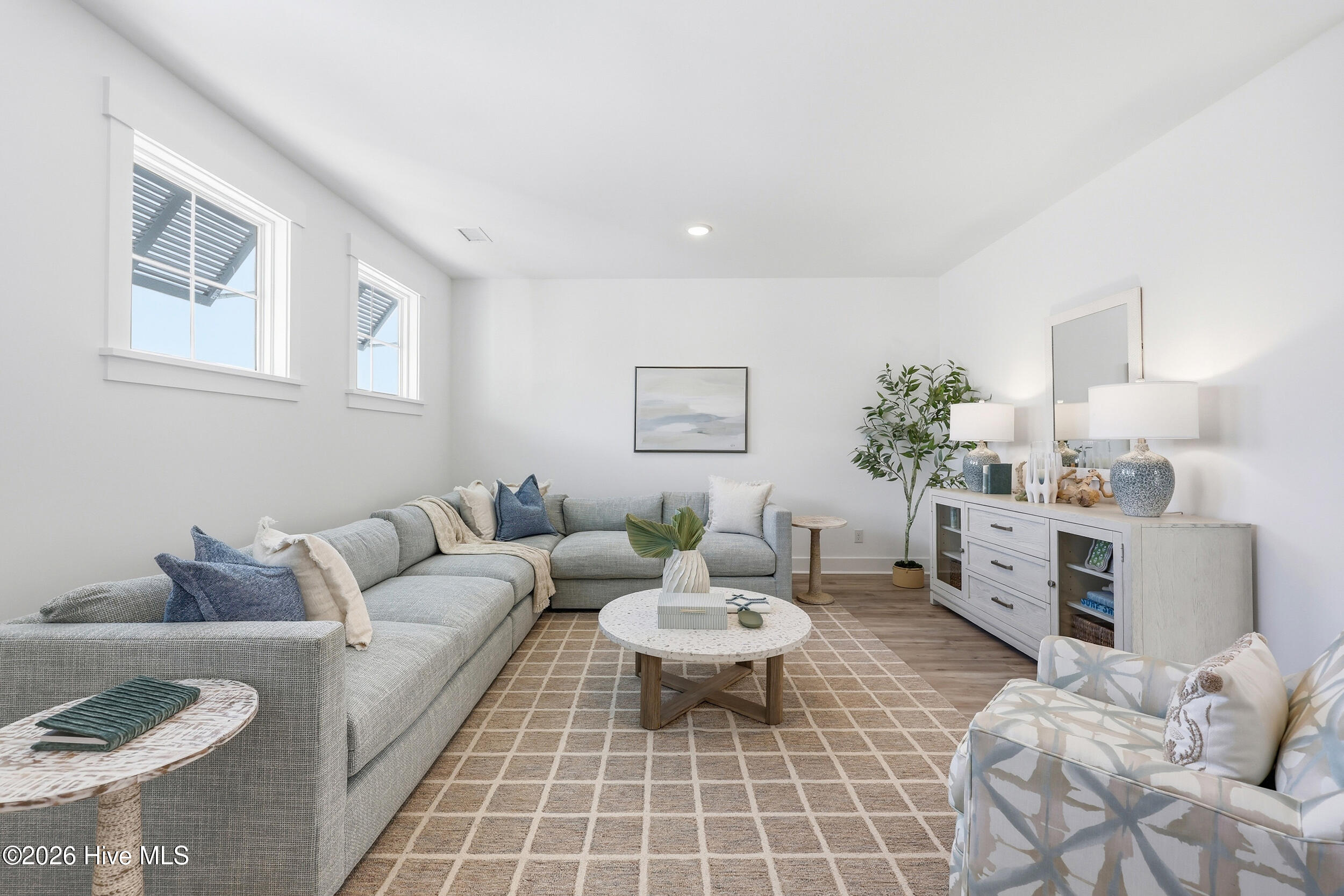 100523956 | Photo 21