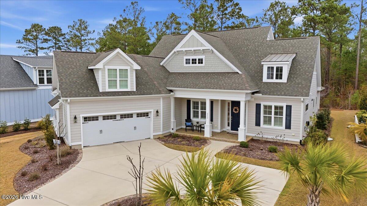 100558709 | Photo 88