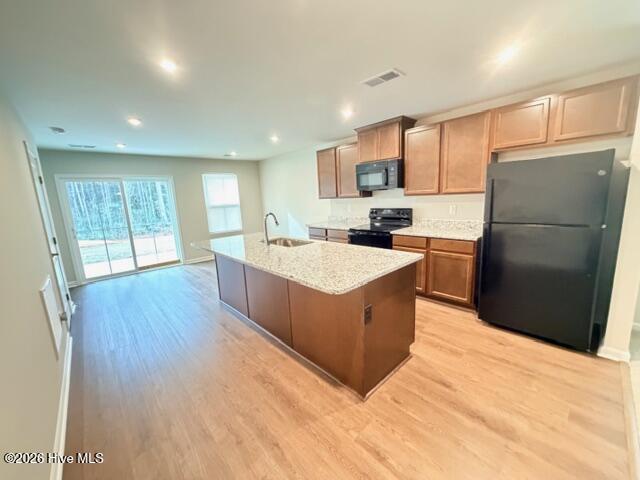 100561123 | Photo 25