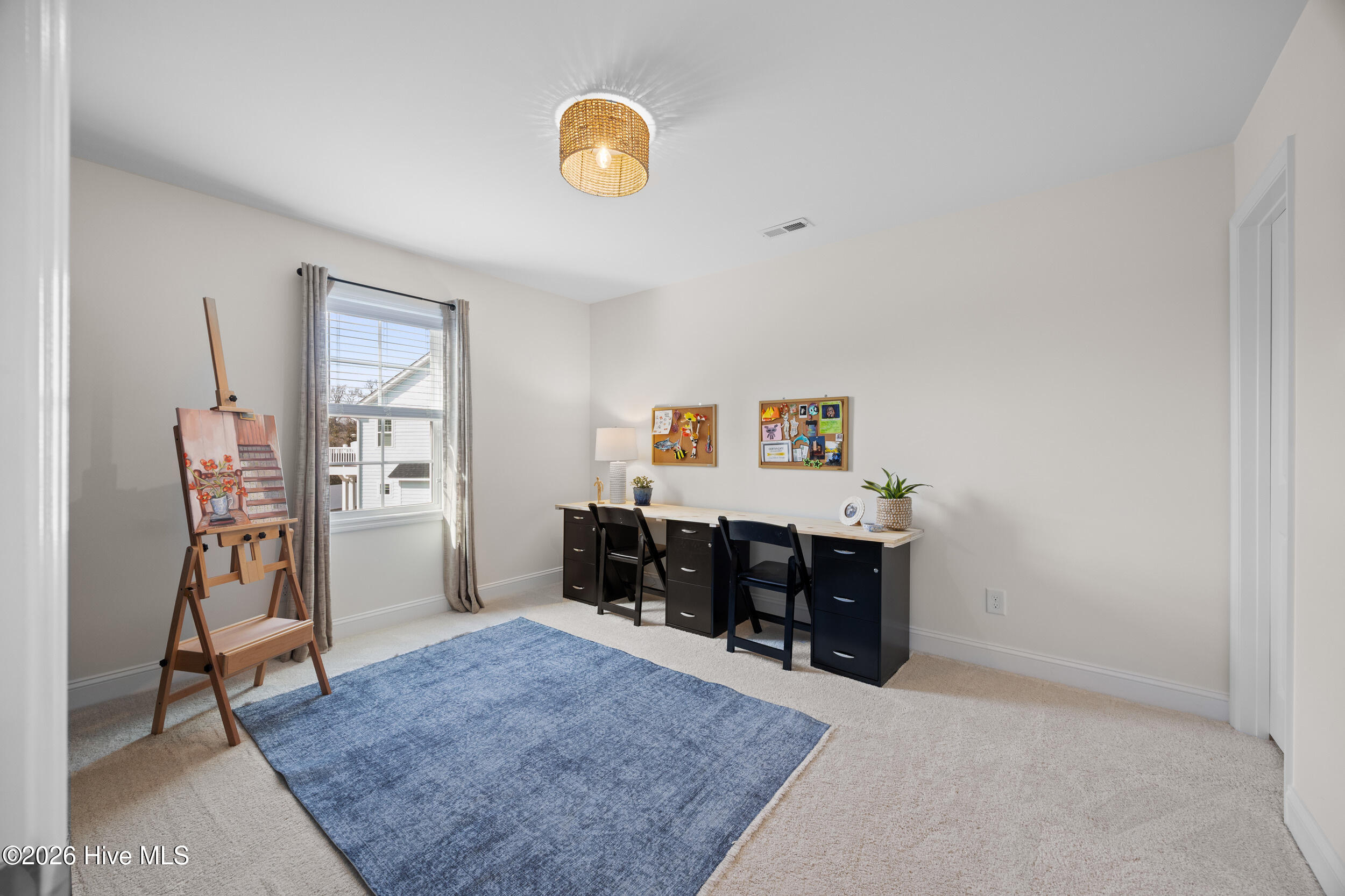 100555397 | Photo 49