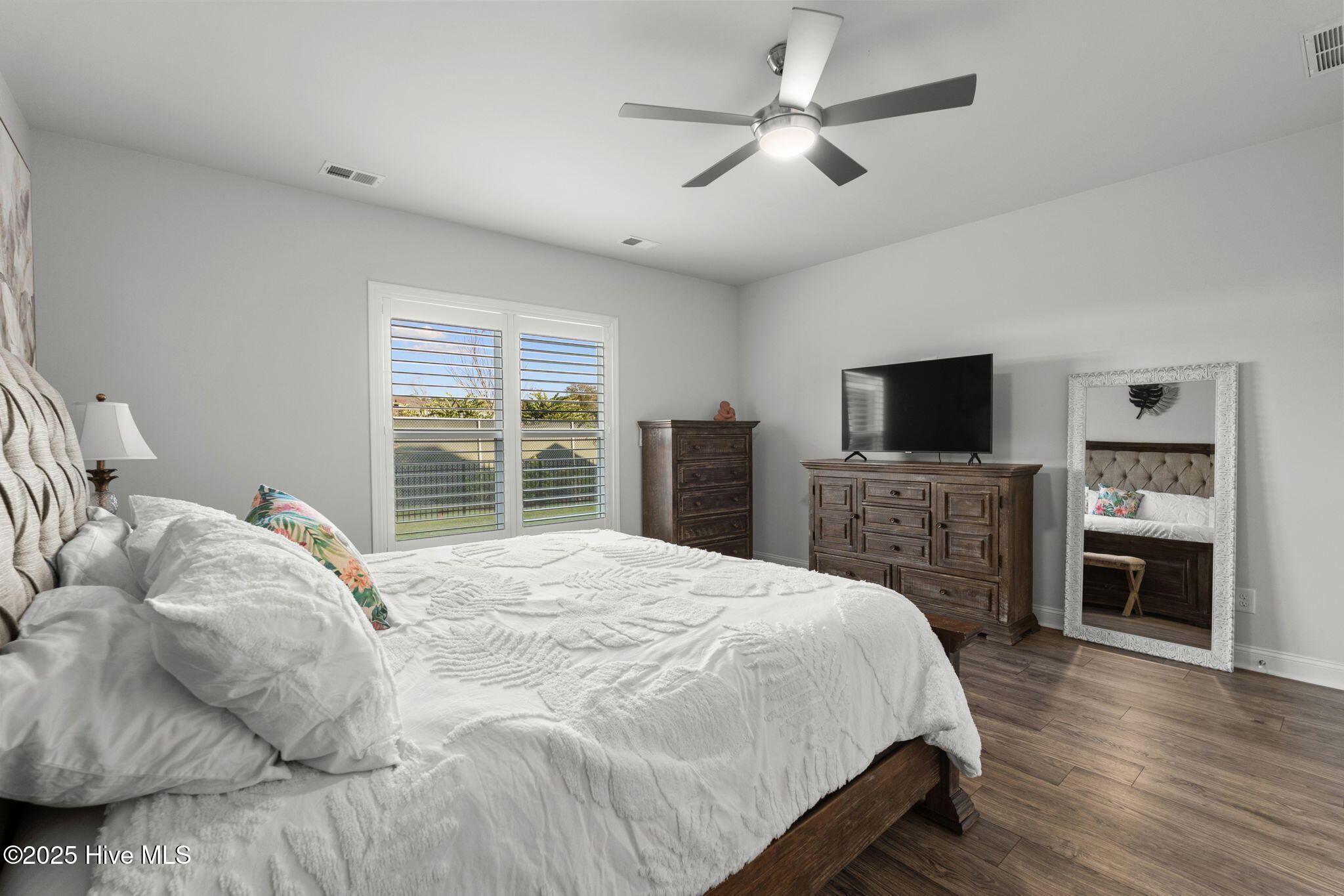 100540818 | Photo 20