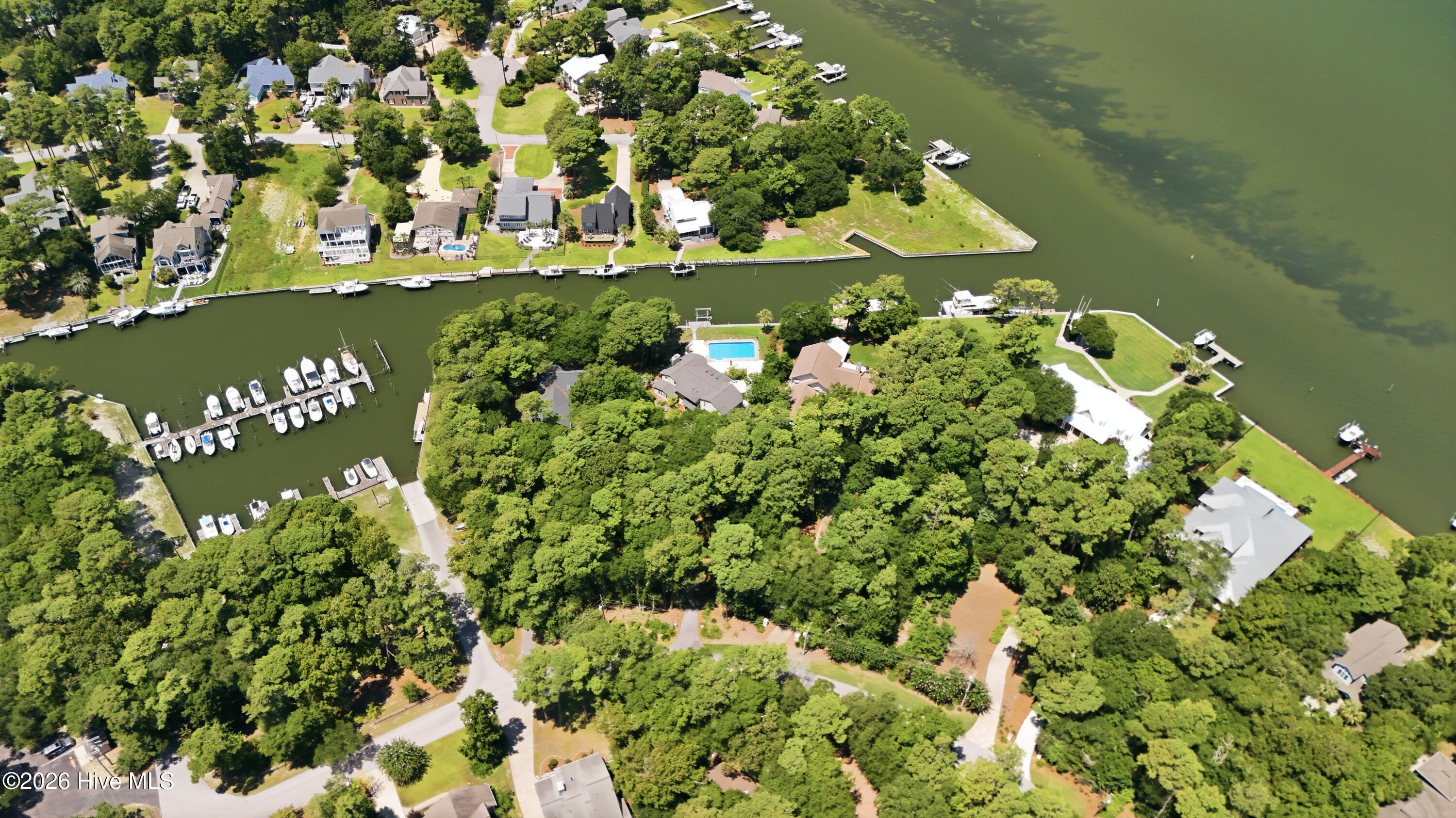 286 Oakleaf Drive,Pine Knoll Shores