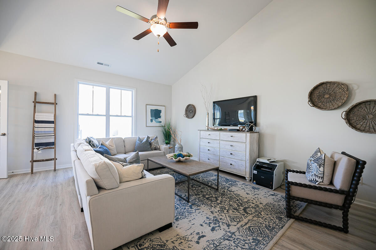 155 New Road, Burgaw, NC, 28425