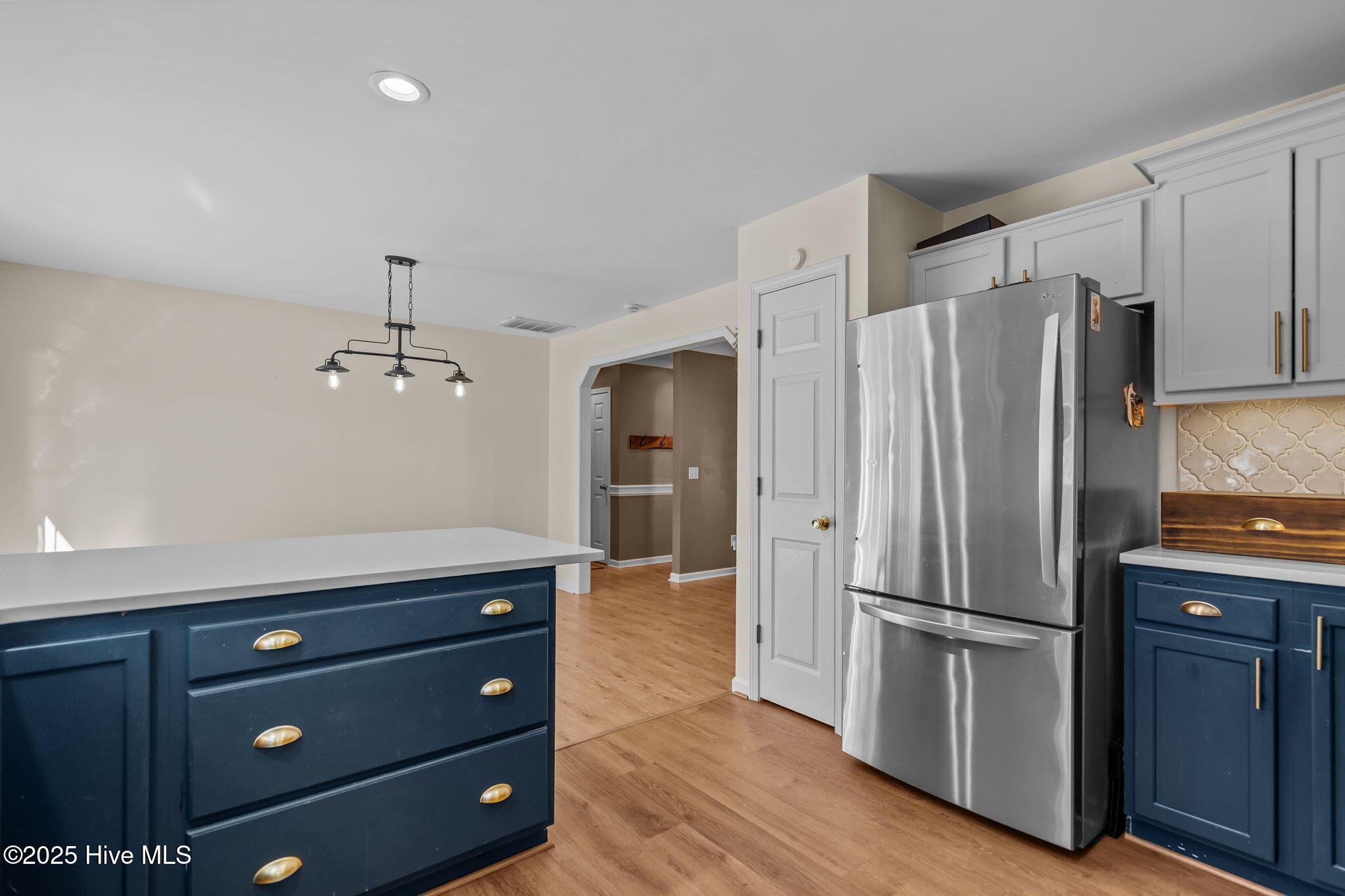 100536417 | Photo 18