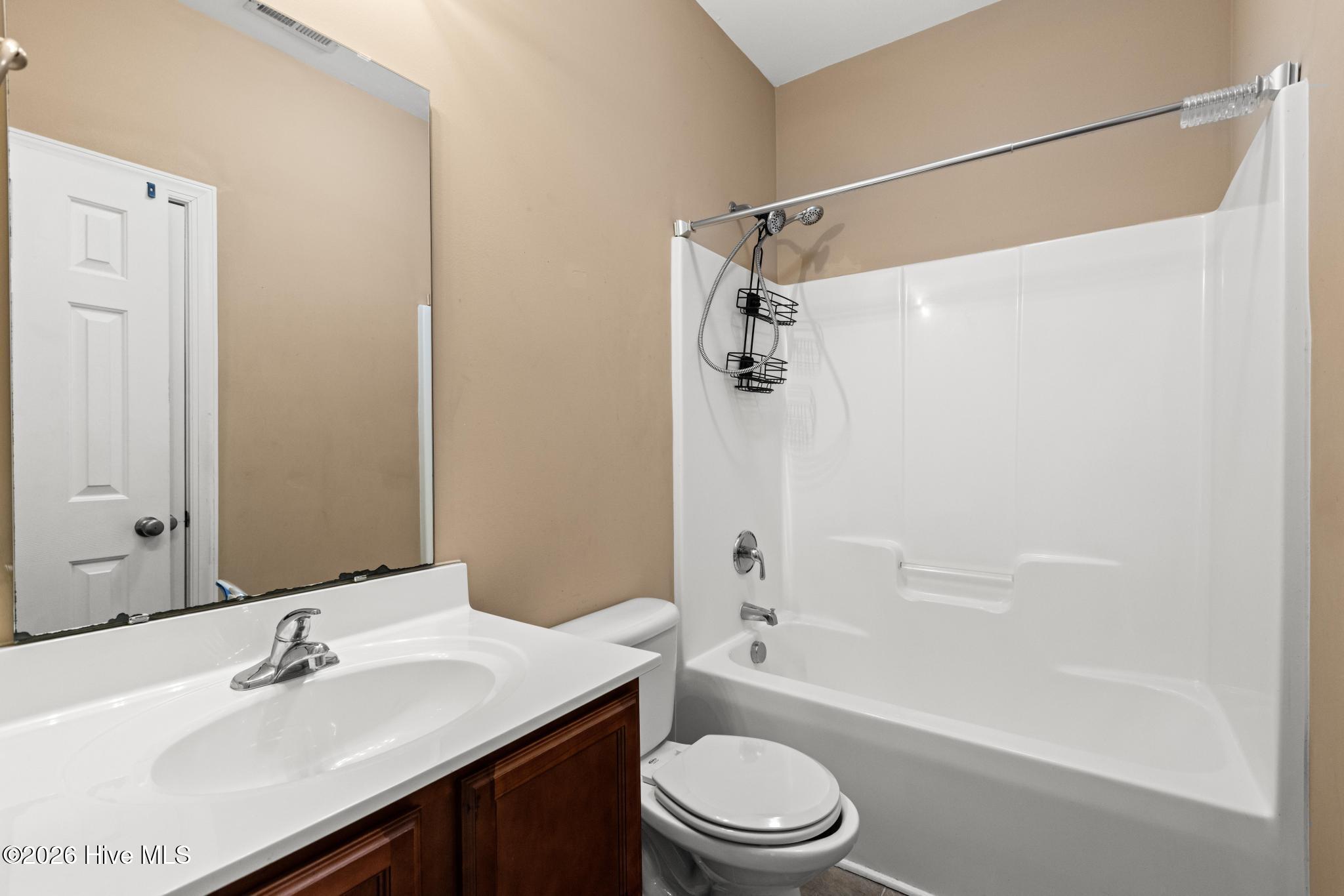 100556955 | Photo 24