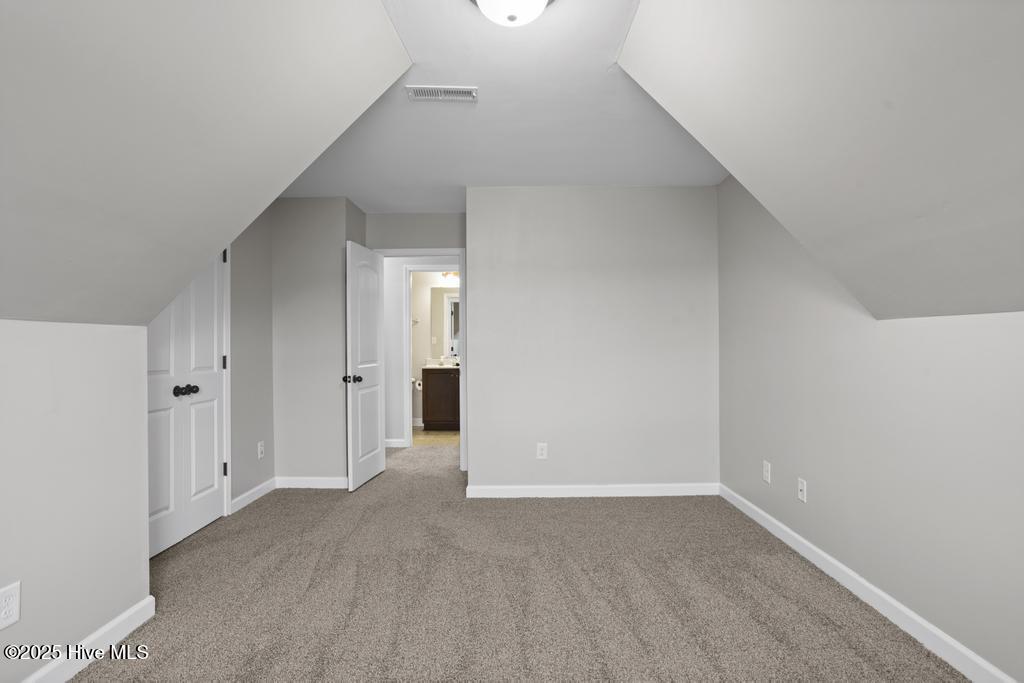 100539489 | Photo 20