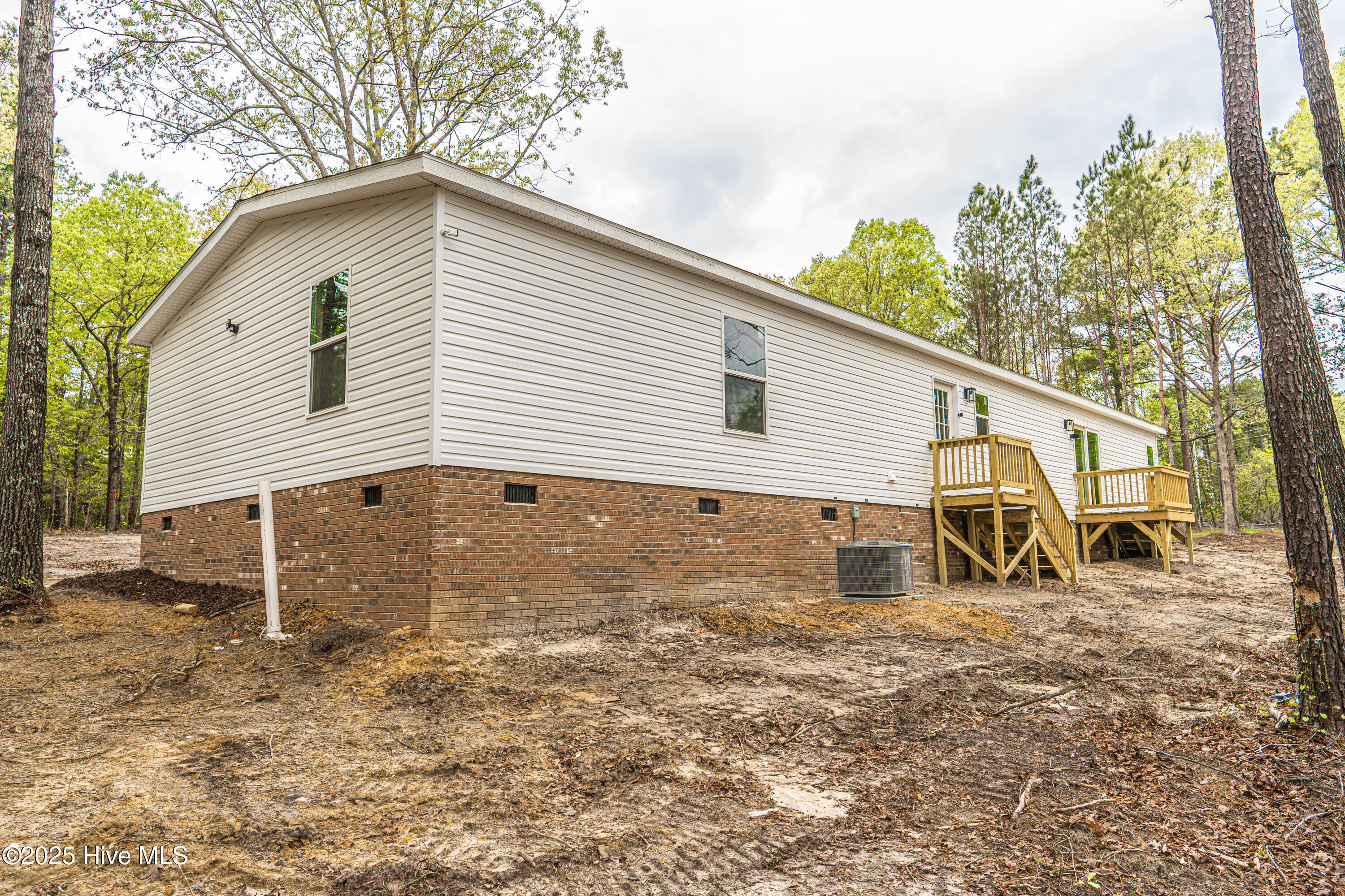 185 Deforest Drive