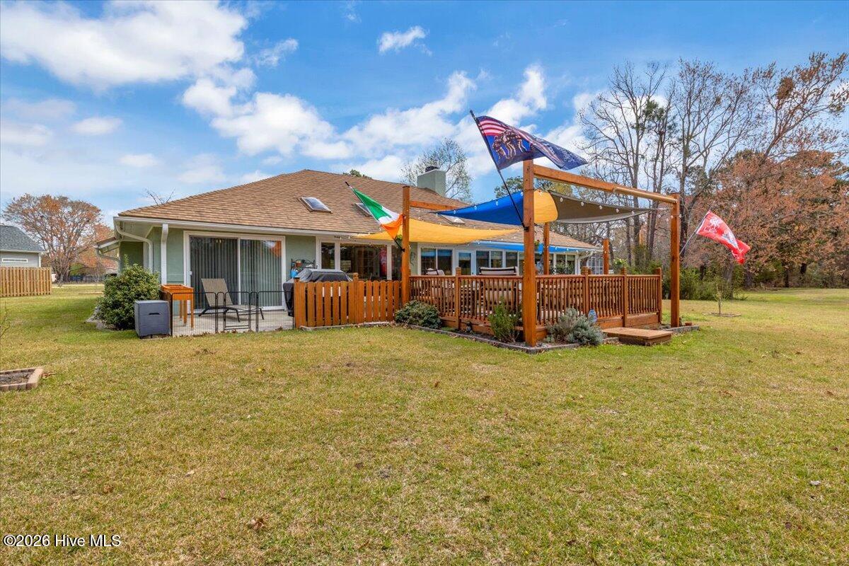 100563011 | Photo 68