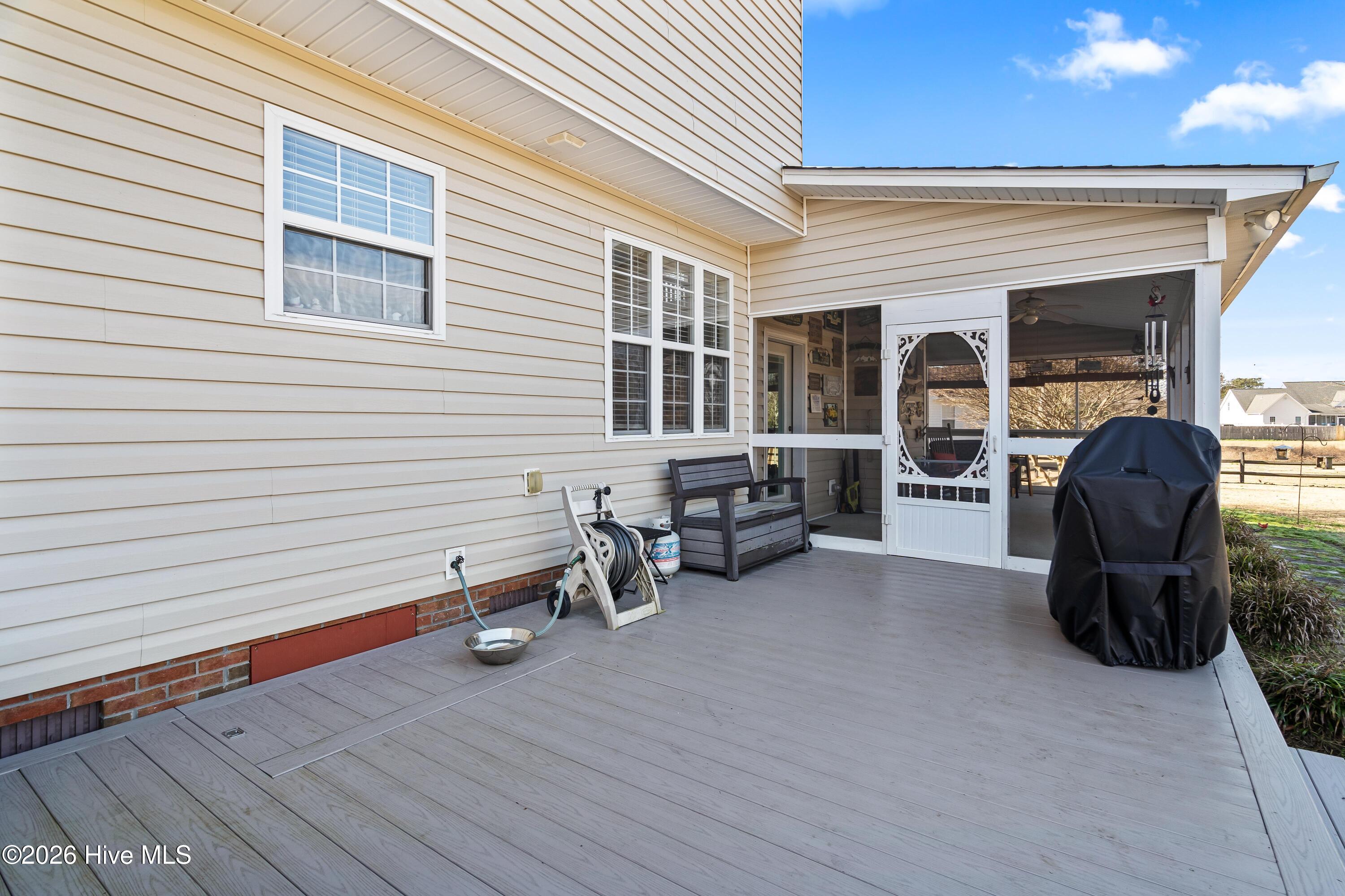 100550055 | Photo 48