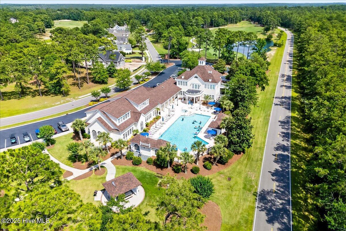 100534230 | Photo 50