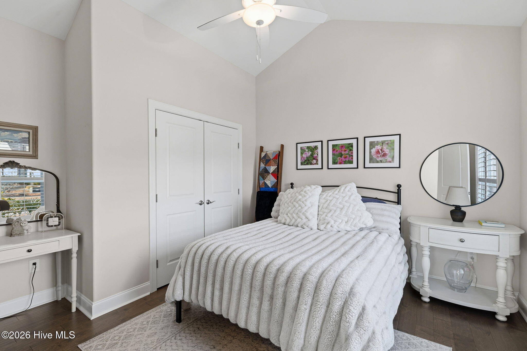 100554353 | Photo 38