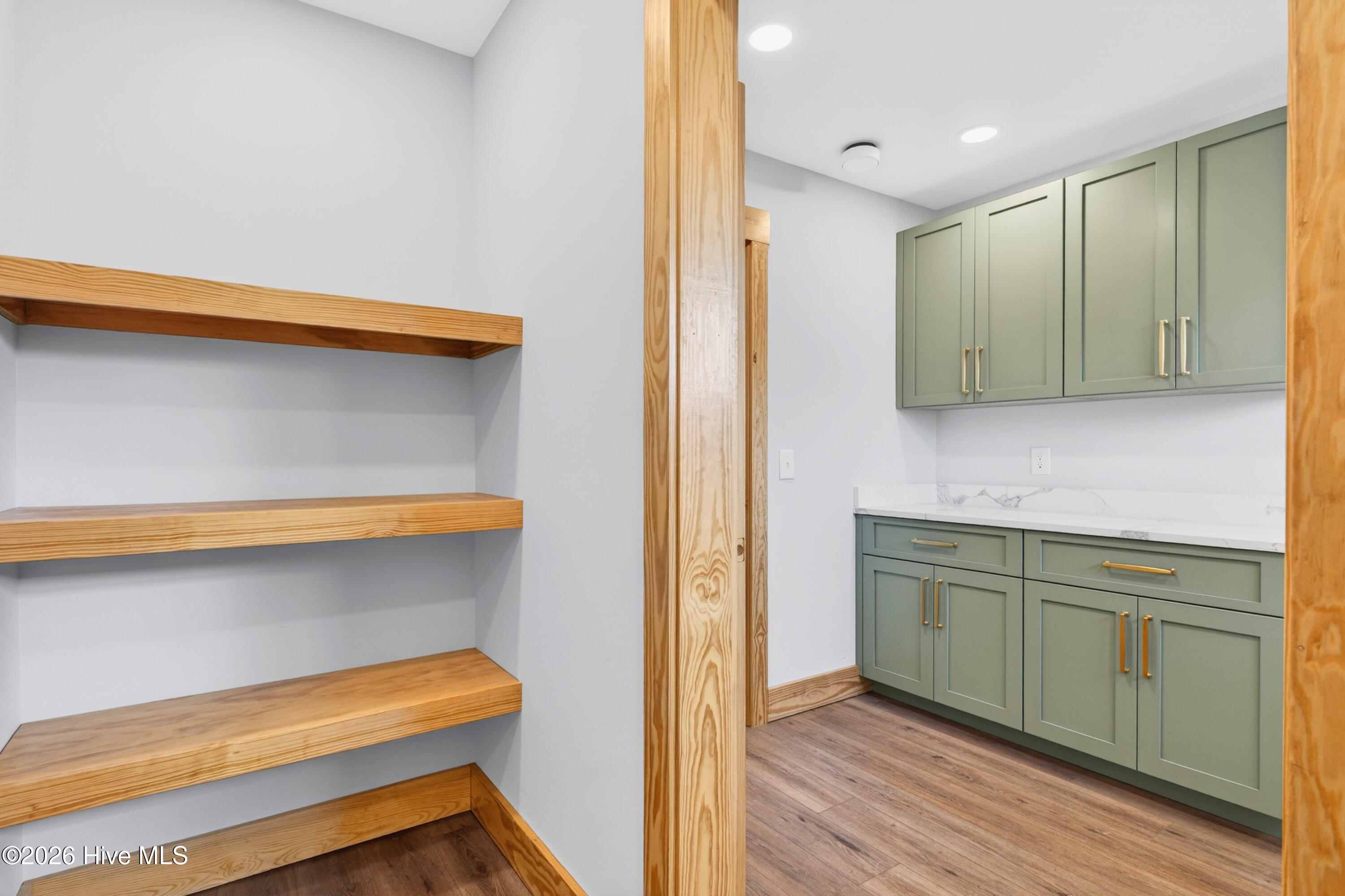 100552365 | Photo 20