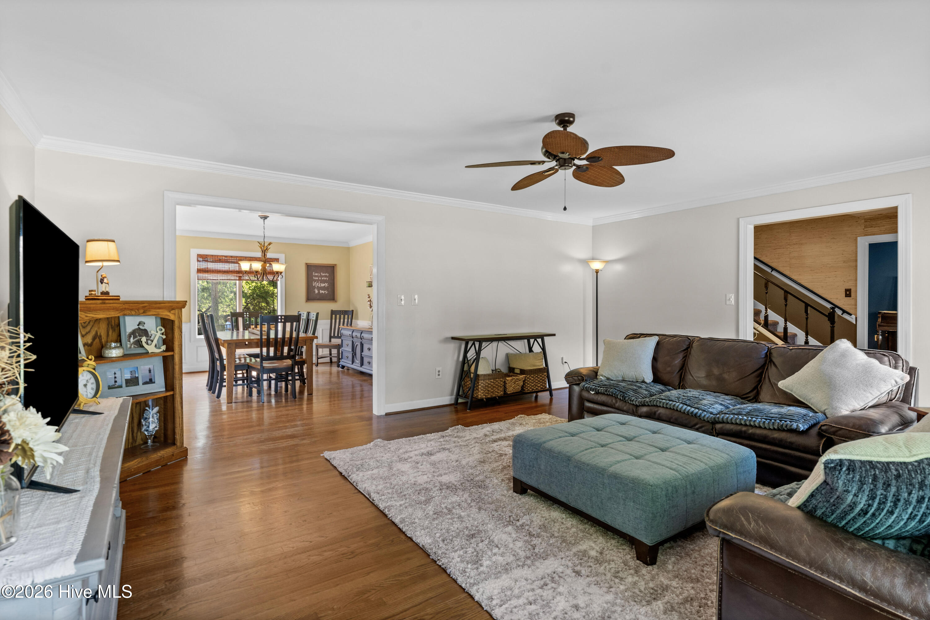 100569922 | Photo 15