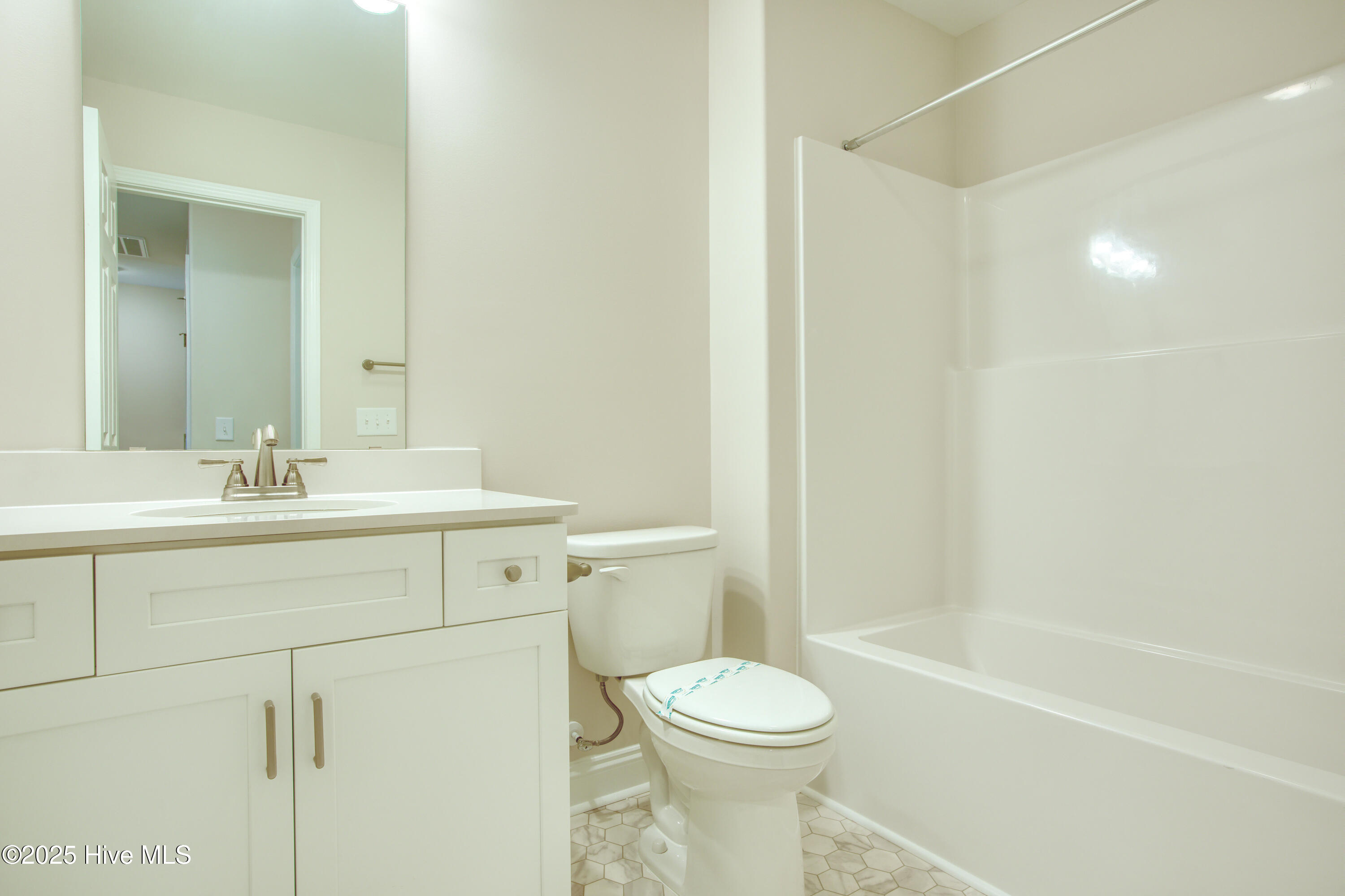 100495084 | Photo 18