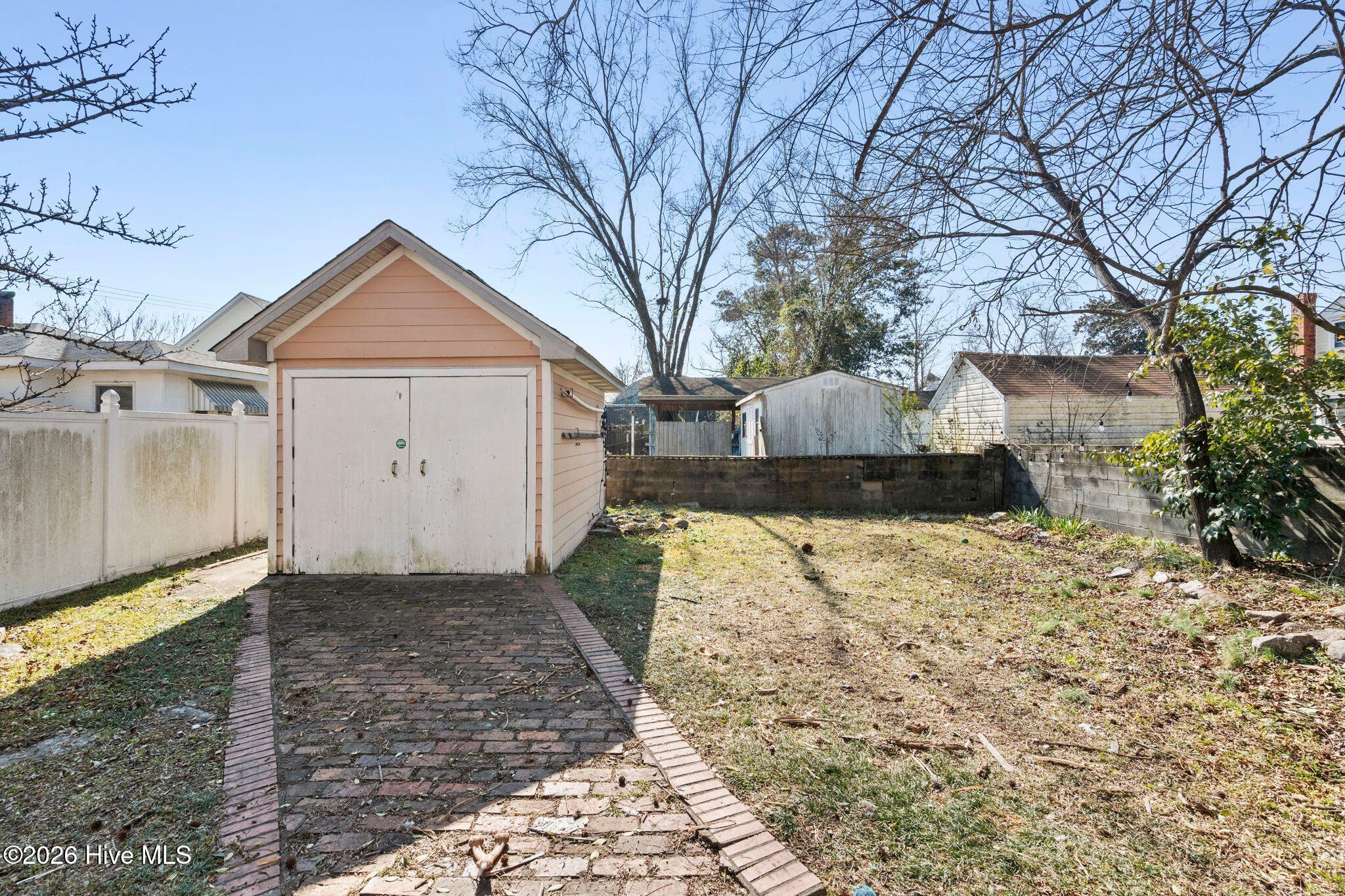 100554931 | Photo 39