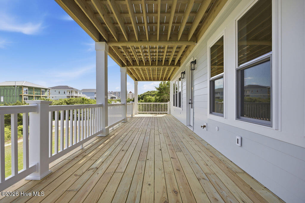 1 Bottlenose Boulevard,North Topsail Beach