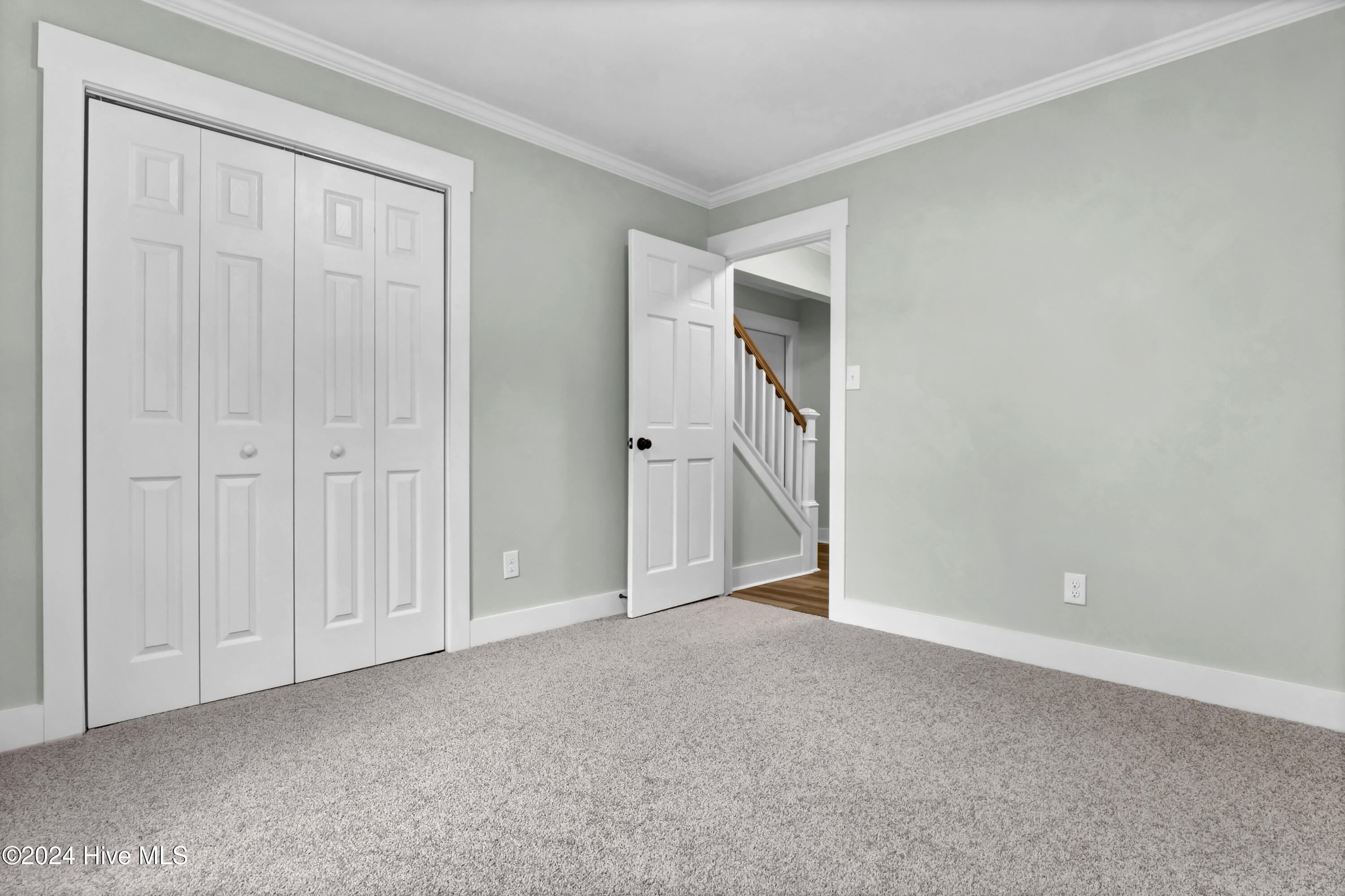 100475376 | Photo 29