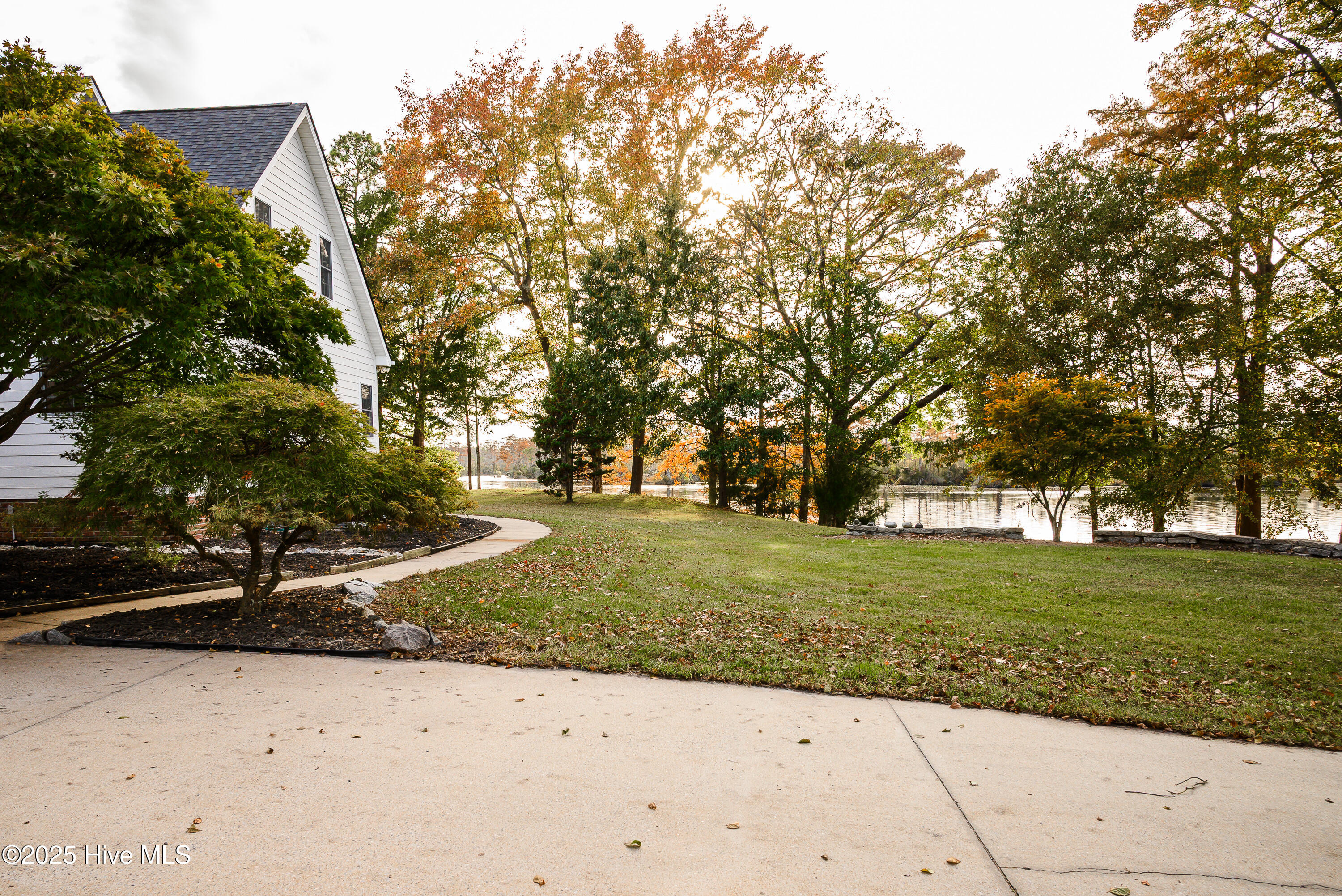 Homes for sale in Hertford, NC | 198 Knowles Landing Dr, Hertford, NC 27944 | MLS# 100540403