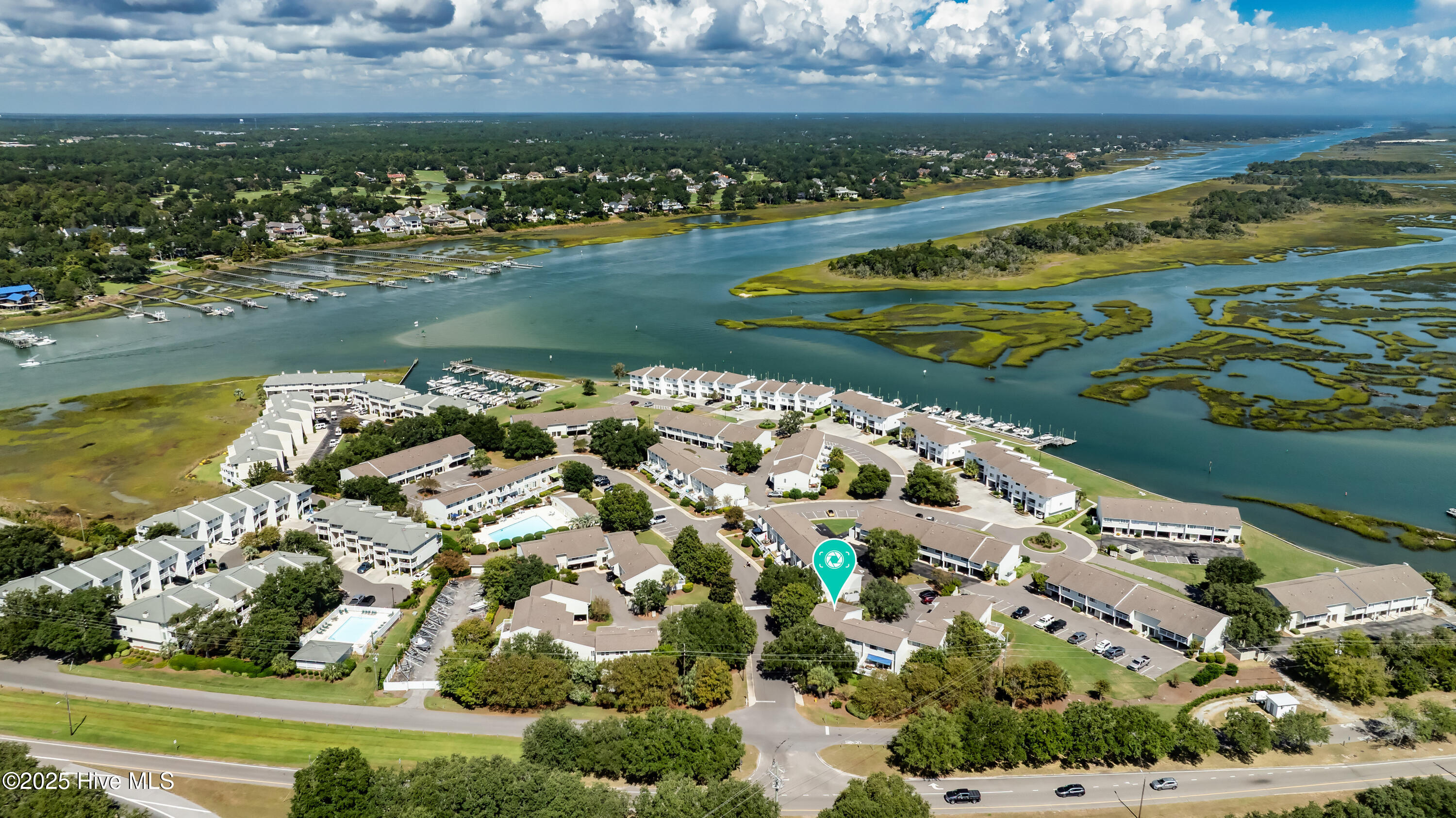 100532571 | Photo 51