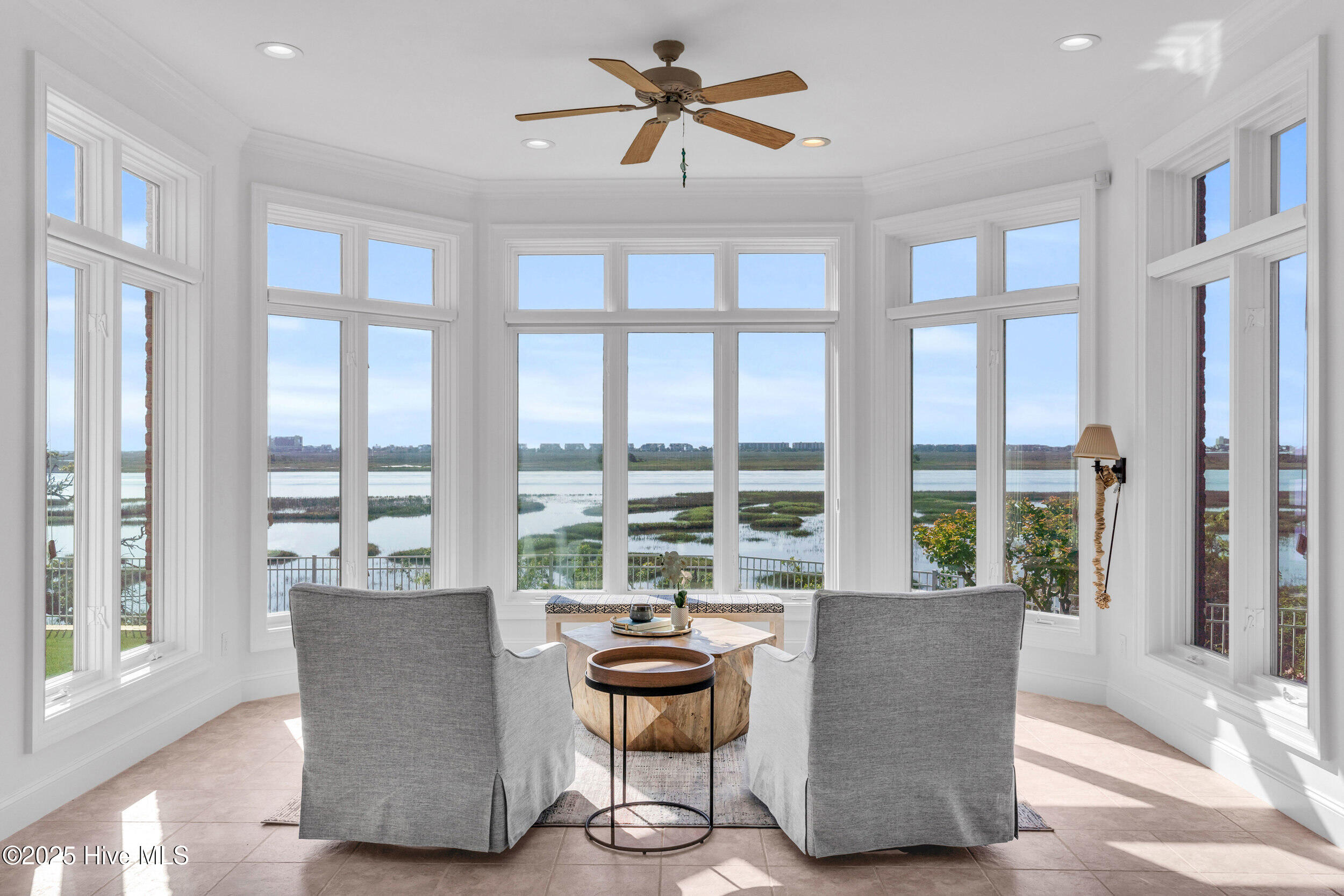 100505592 | Photo 14