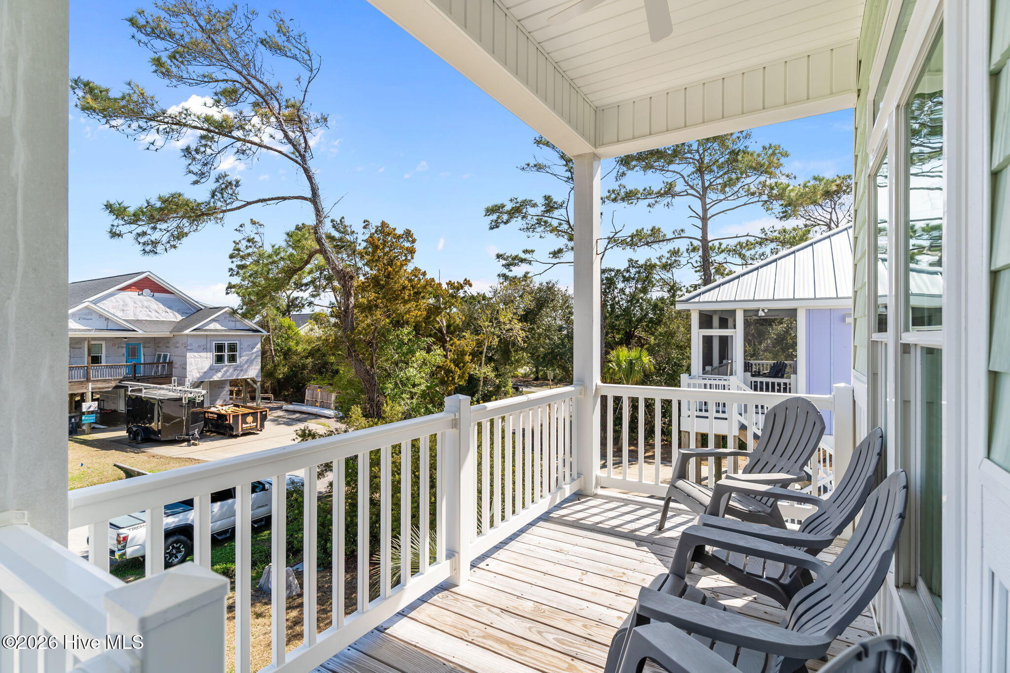 100562784 | Photo 48