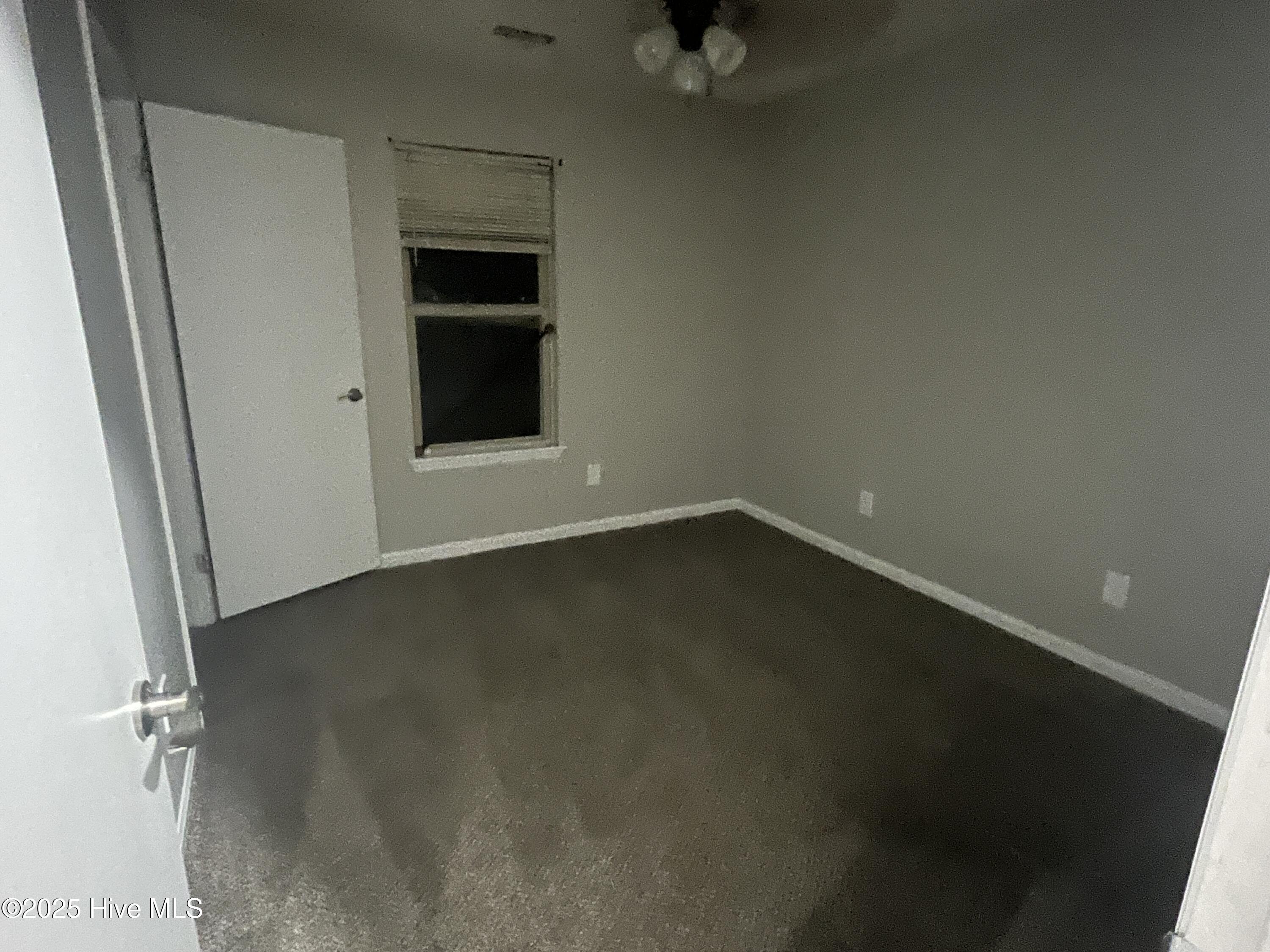 402 Crown Point Road, Hubert, NC 28539 – photo 9: IMG_8048