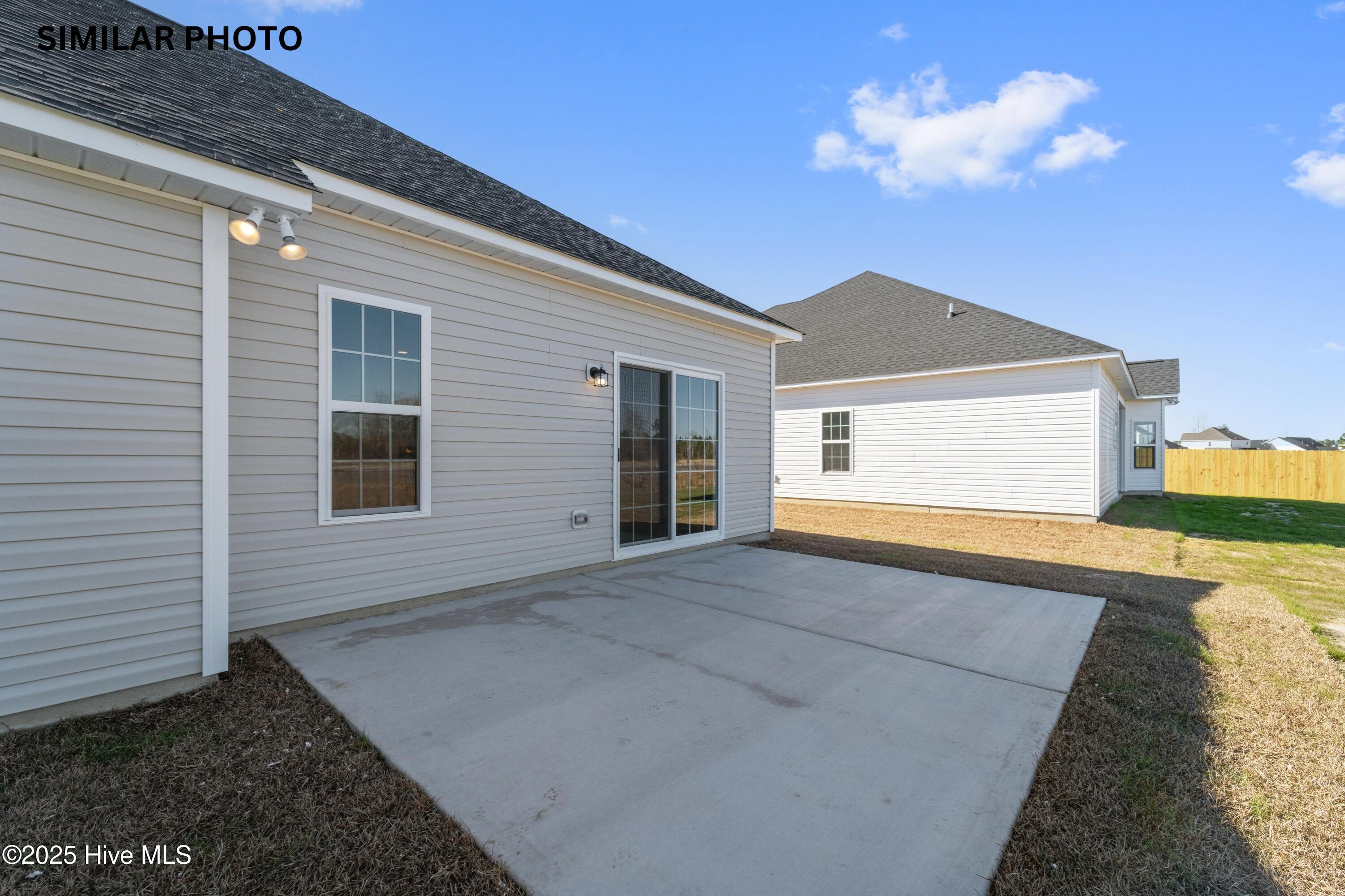 100535939 | Photo 41