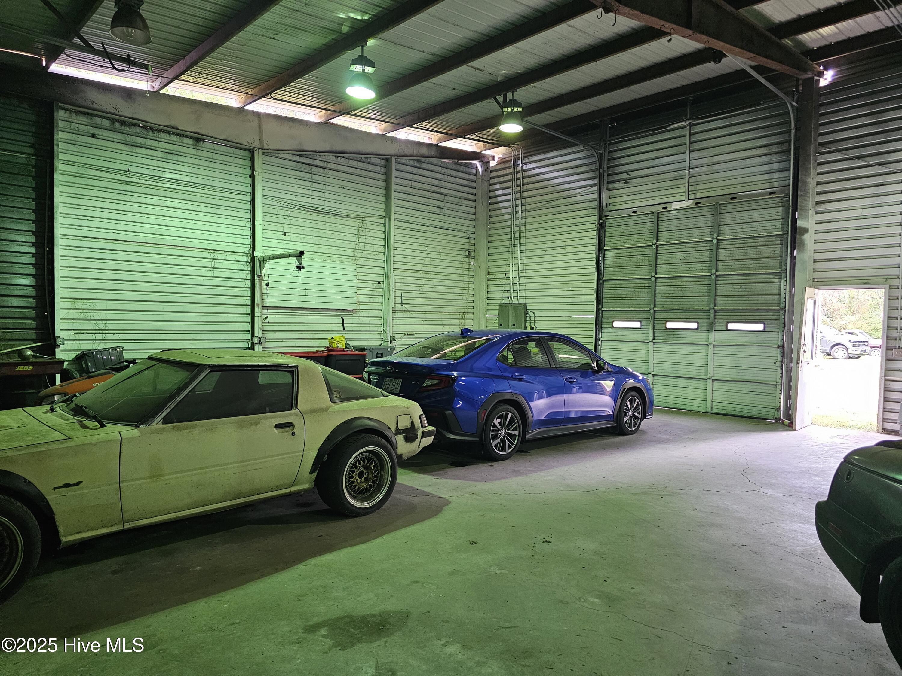 100531382 | Photo 31