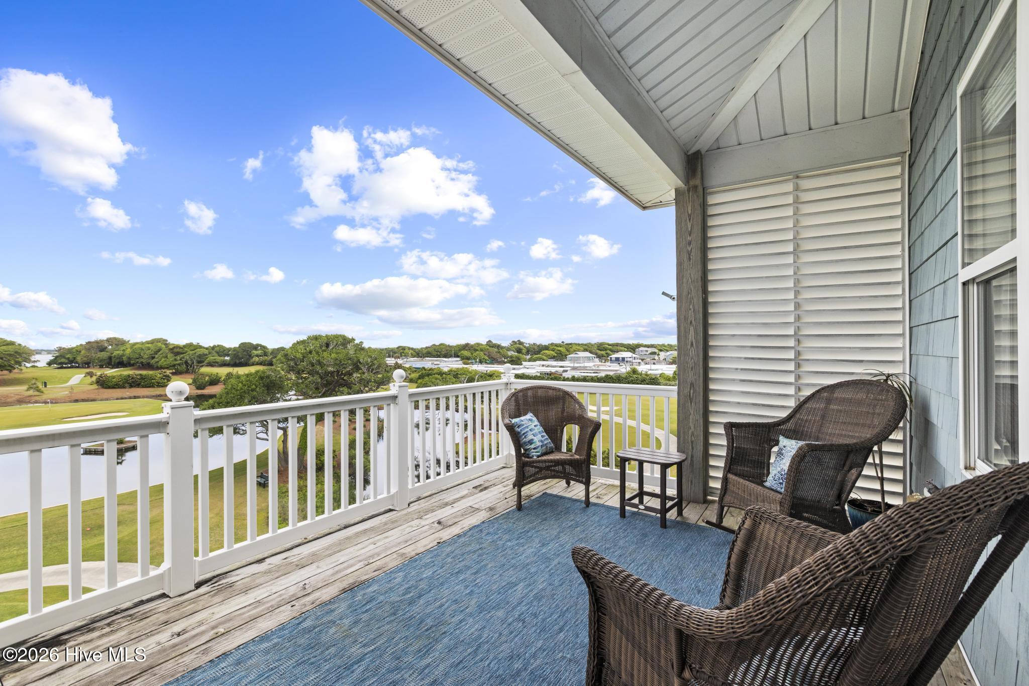 112 Oakleaf Drive 1003-A,Pine Knoll Shores