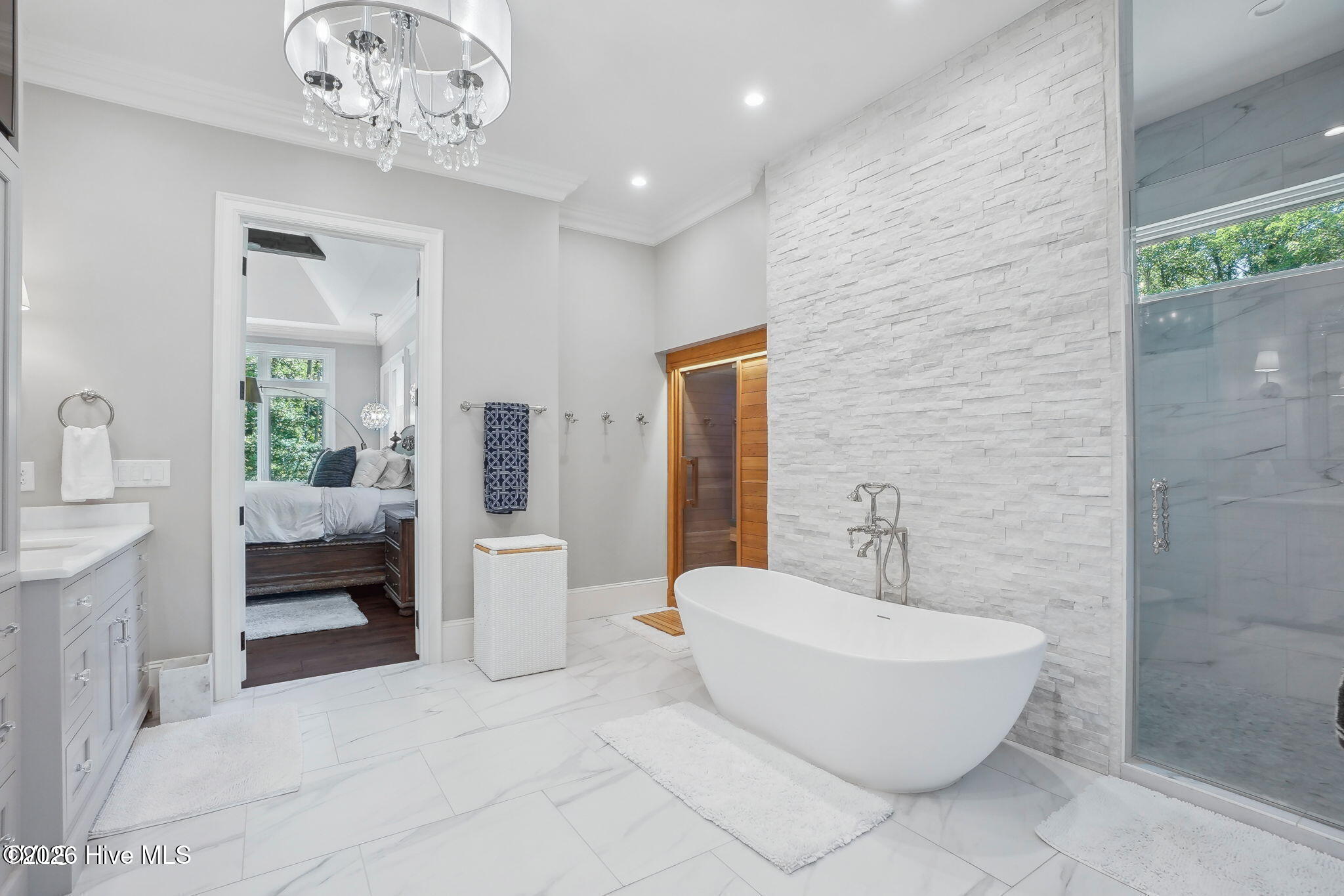 Huge oversized matte finish floor standing solid surface tub
