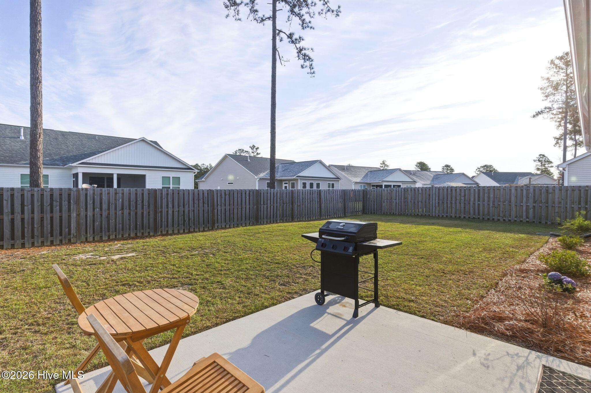 100563254 | Photo 58