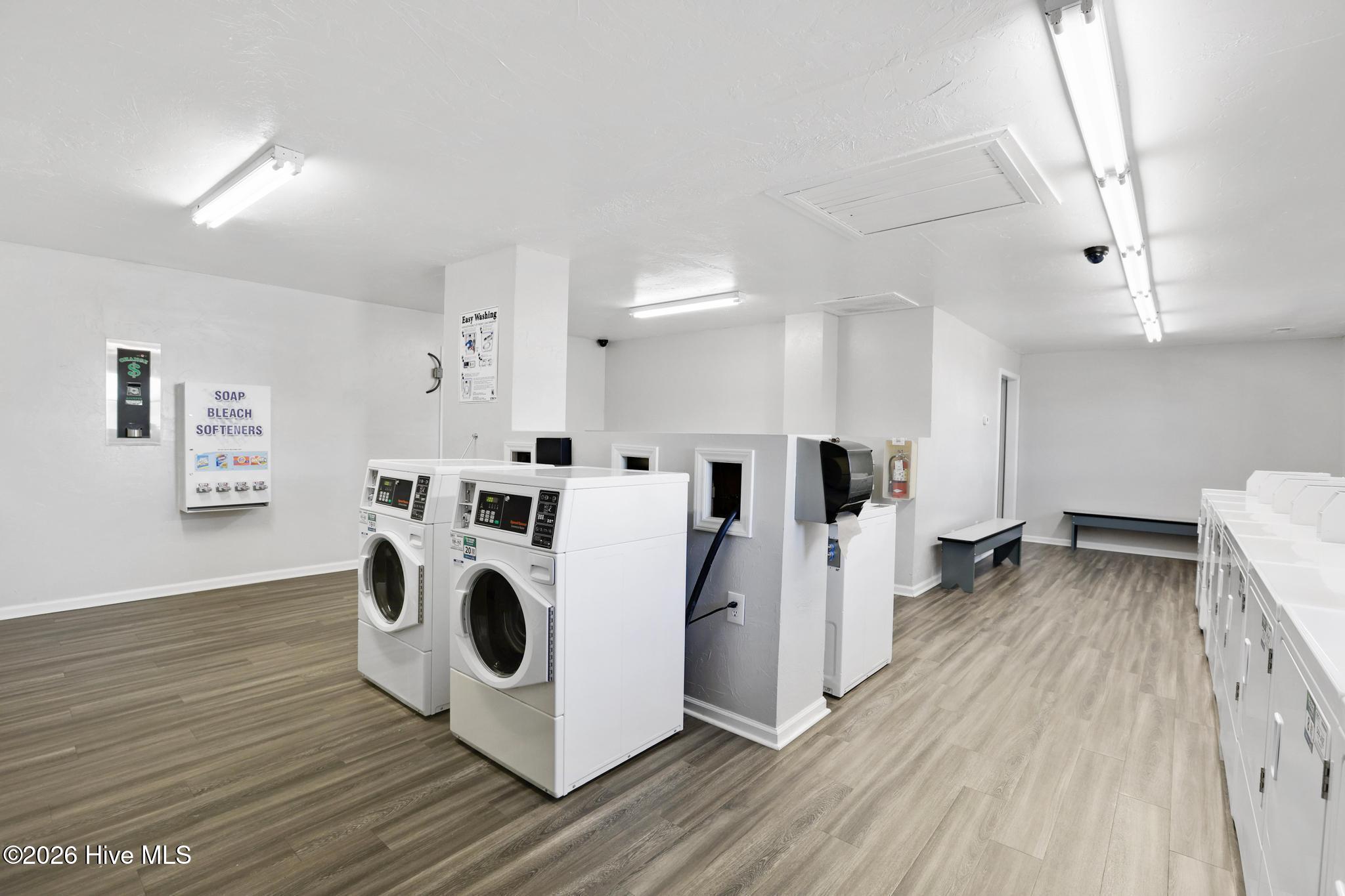 100555648 | Photo 20