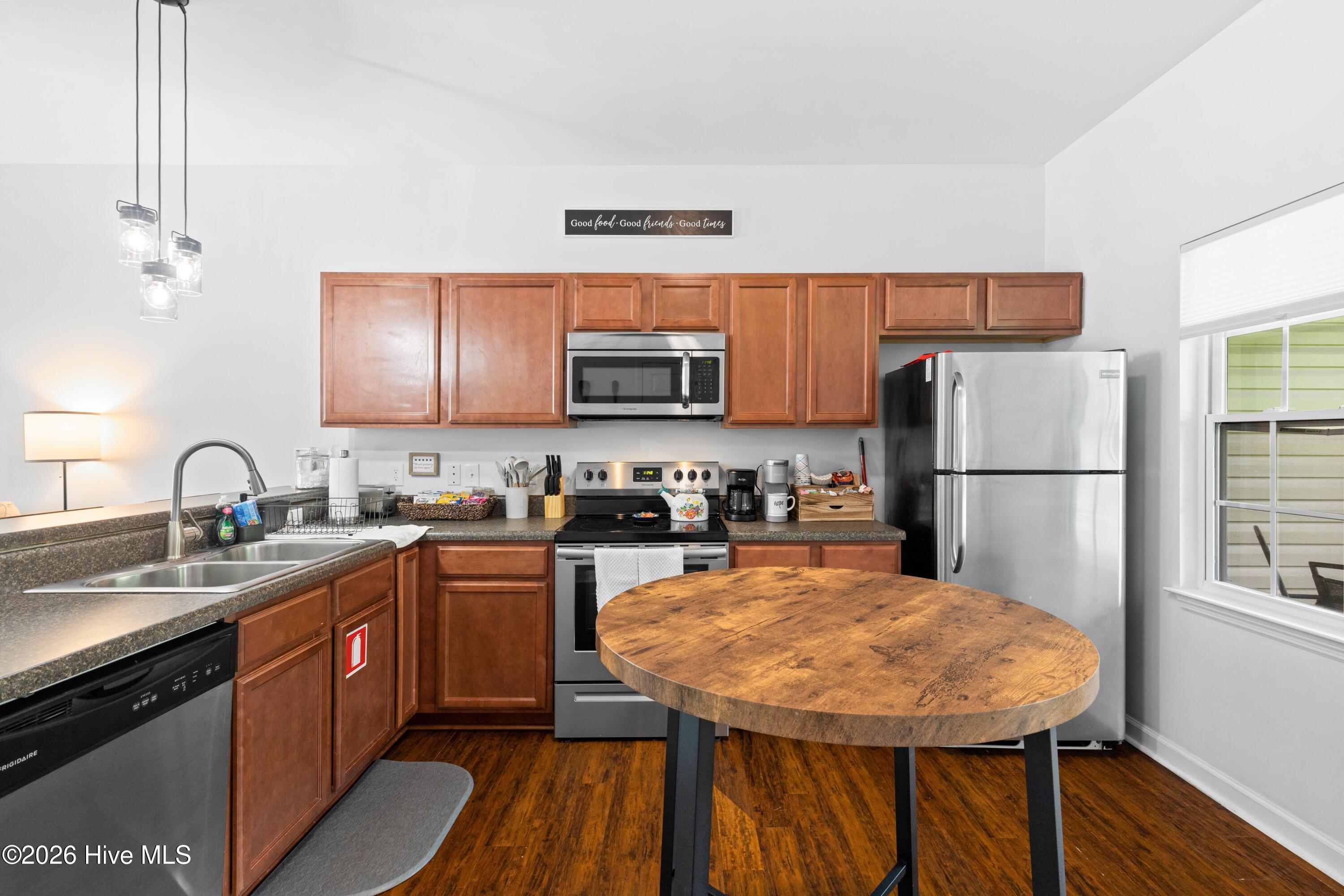 310 Burley Drive 4,Hubert