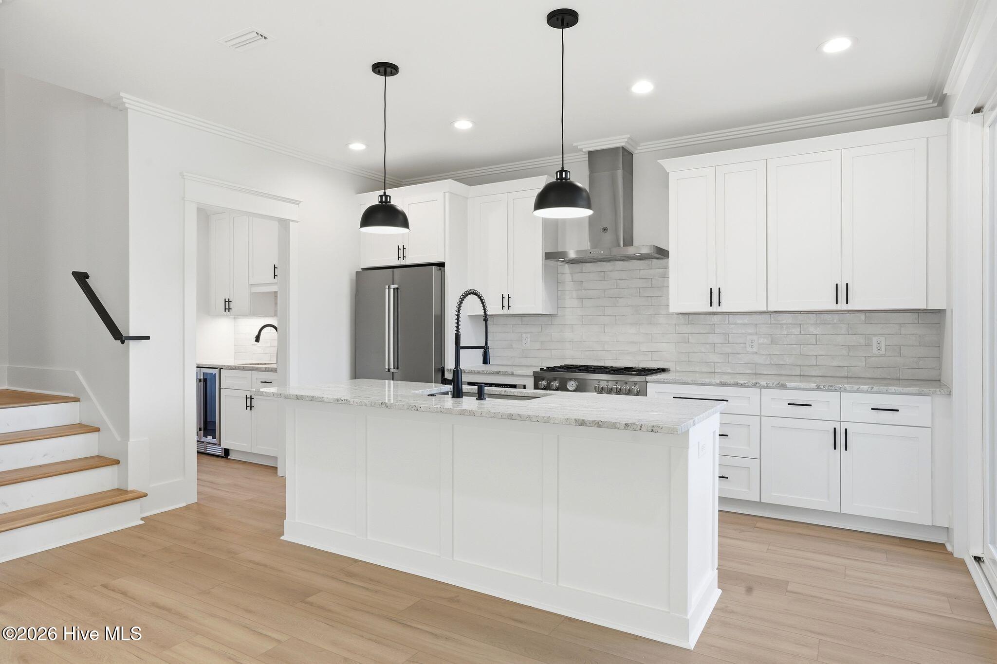 100554996 | Photo 28