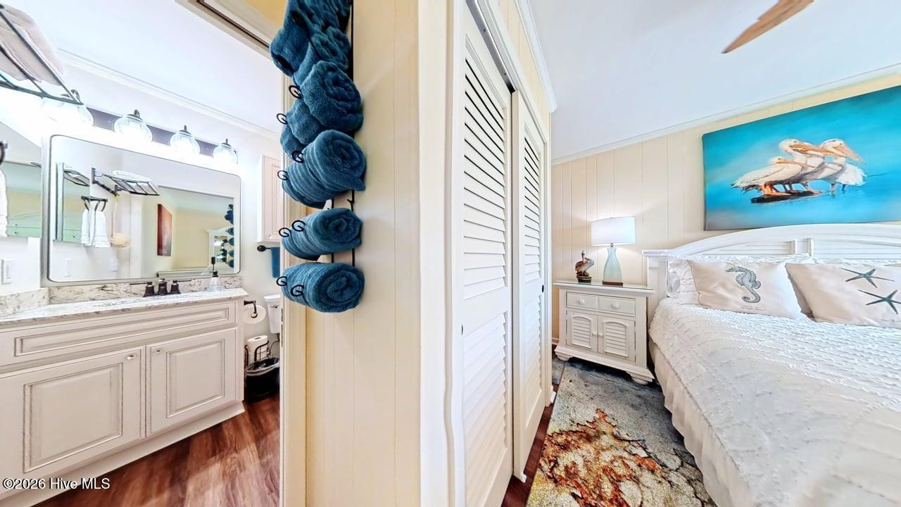 100570036 | Photo 17