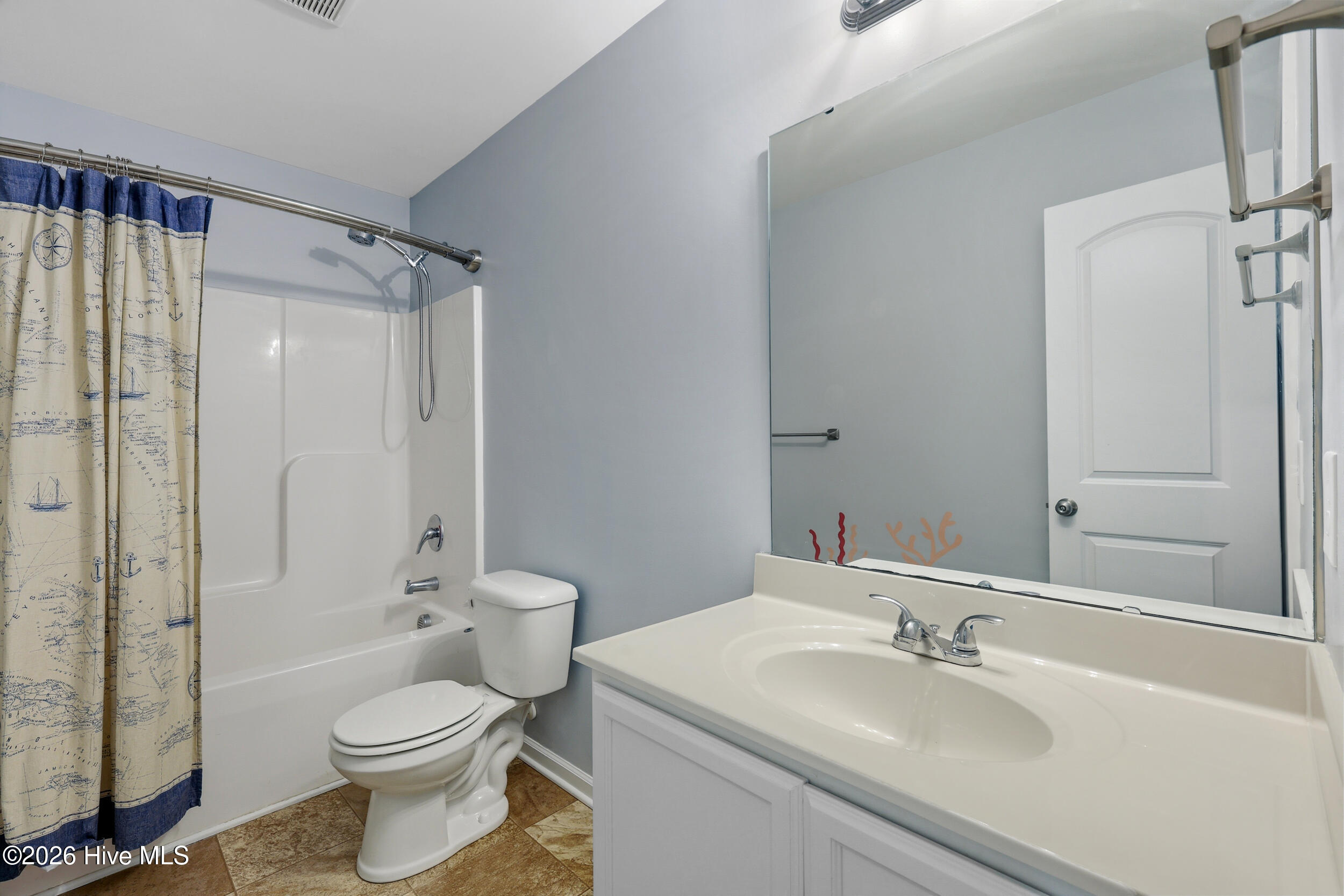 100567487 | Photo 22