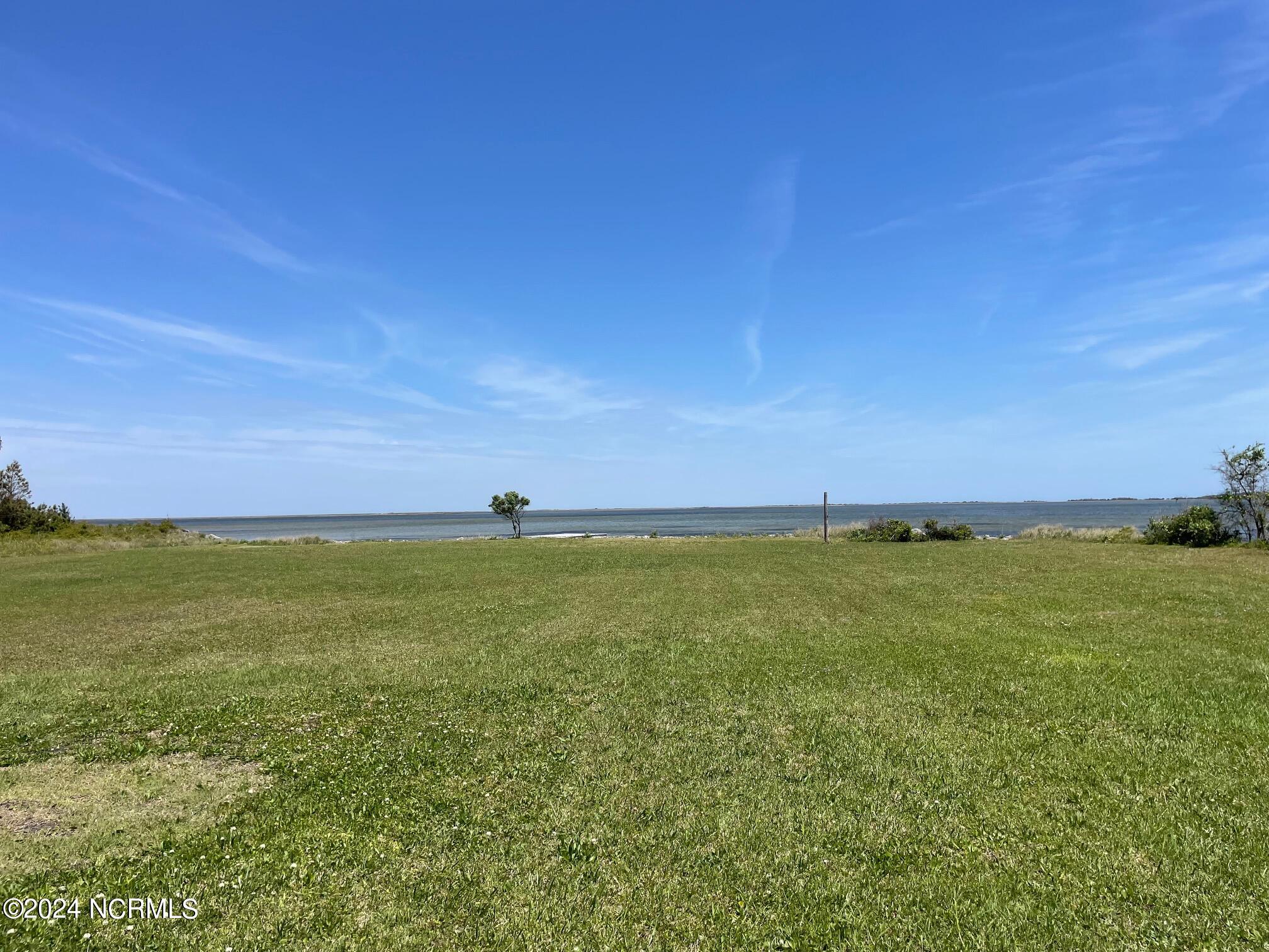 2524 Cedar Island Road,Cedar Island