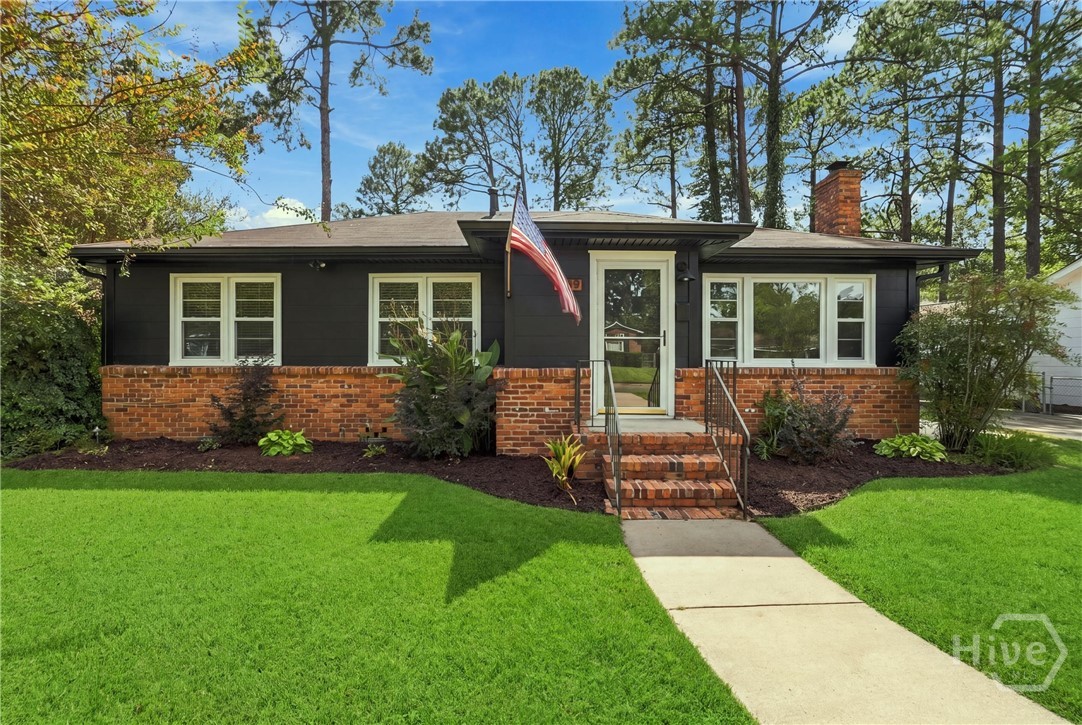 Photo 1 of Single family home for sale at 209 Brandywine Rd, Savannah, GA 31405 | MLS# SA364937 | Listing updated on 2026-10-09