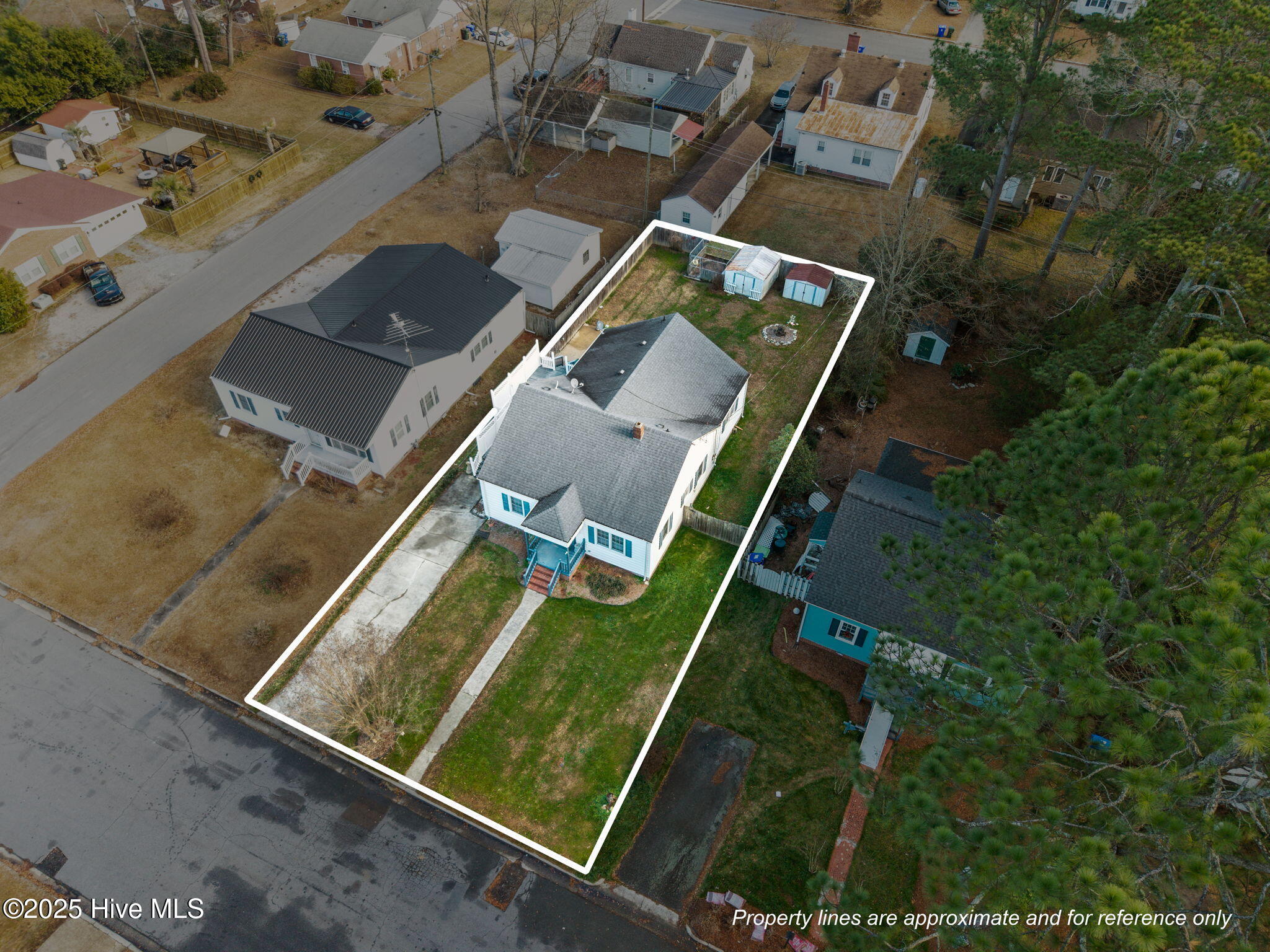 Homes for sale in Ahoskie, NC | 916 N Pembroke Ave N, Ahoskie, NC 27910 | MLS# 100546297