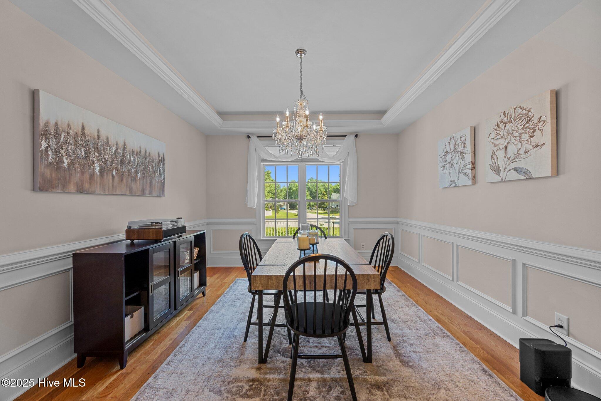 100516018 | Photo 24