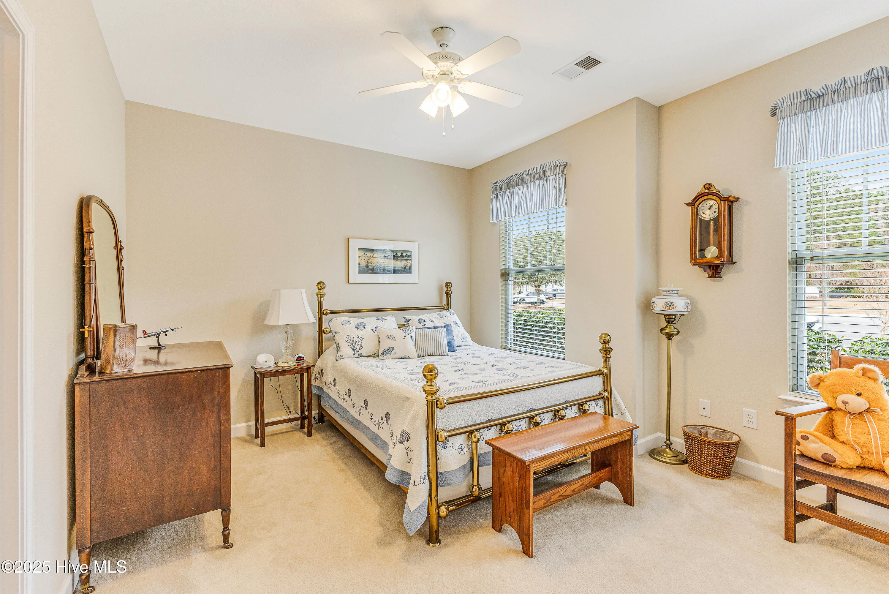 100547221 | Photo 27