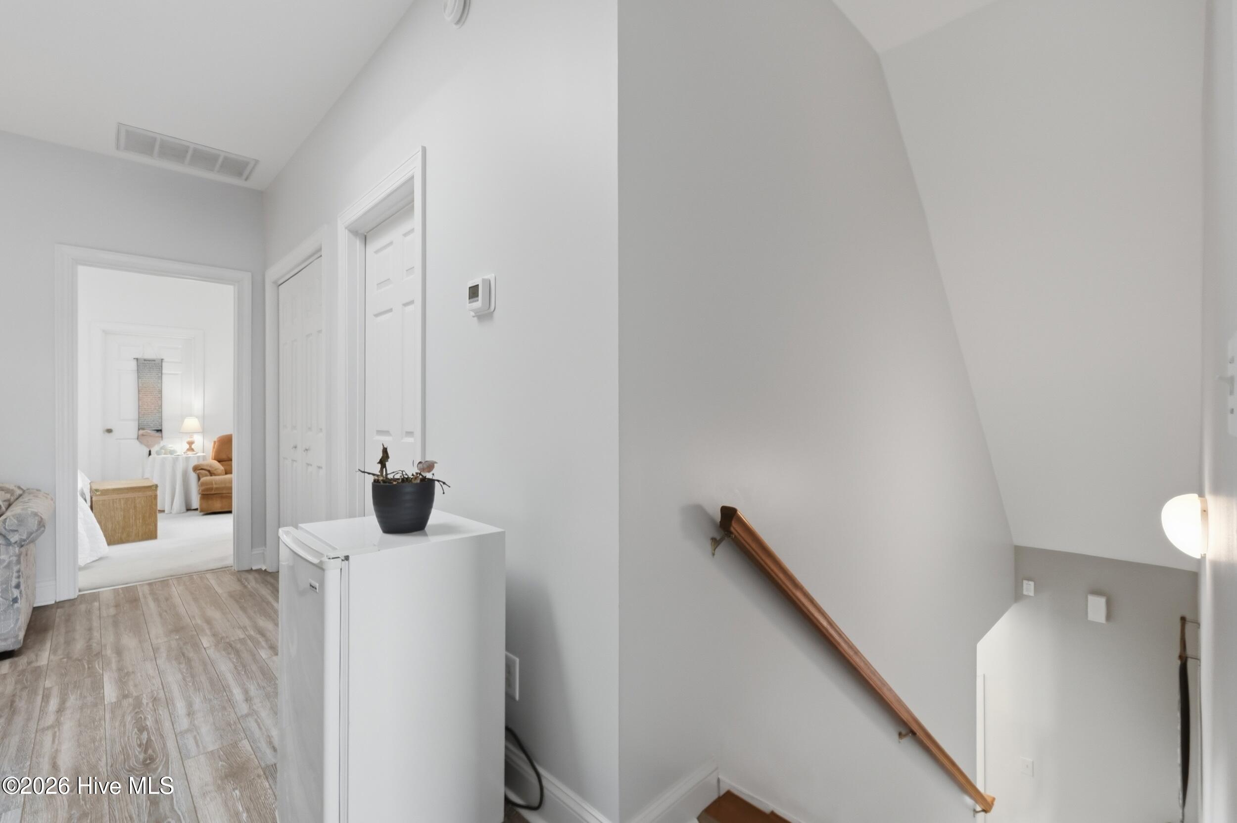 100561994 | Photo 47