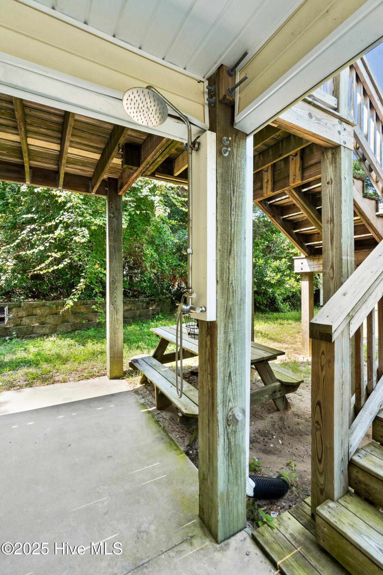 100517564 | Photo 50