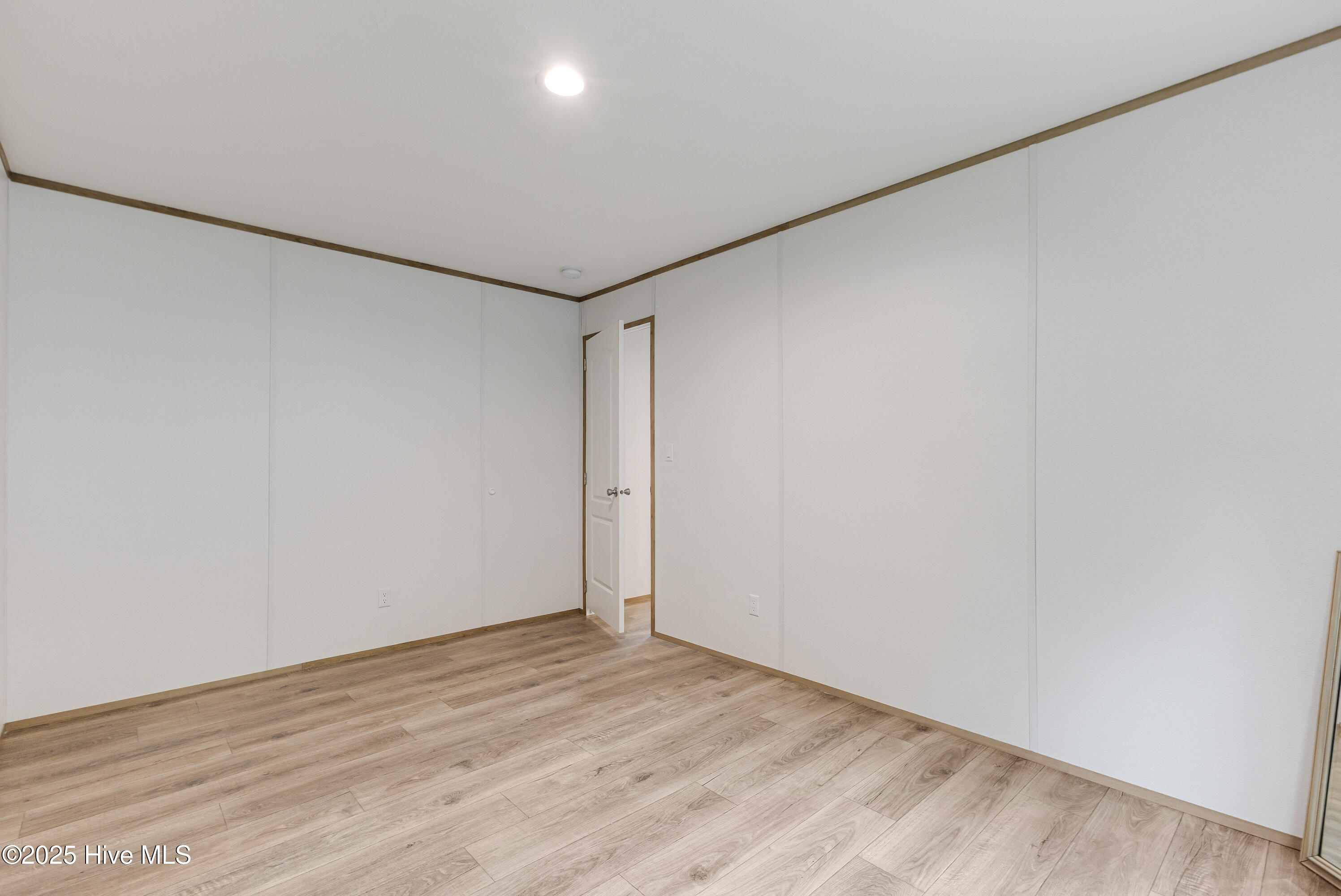 100441695 | Photo 19