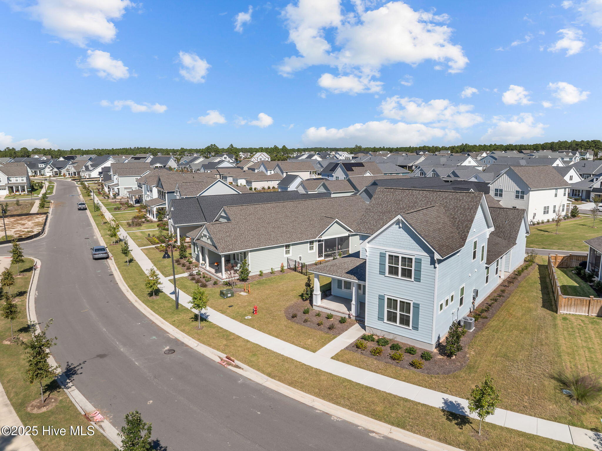 100537775 | Photo 46