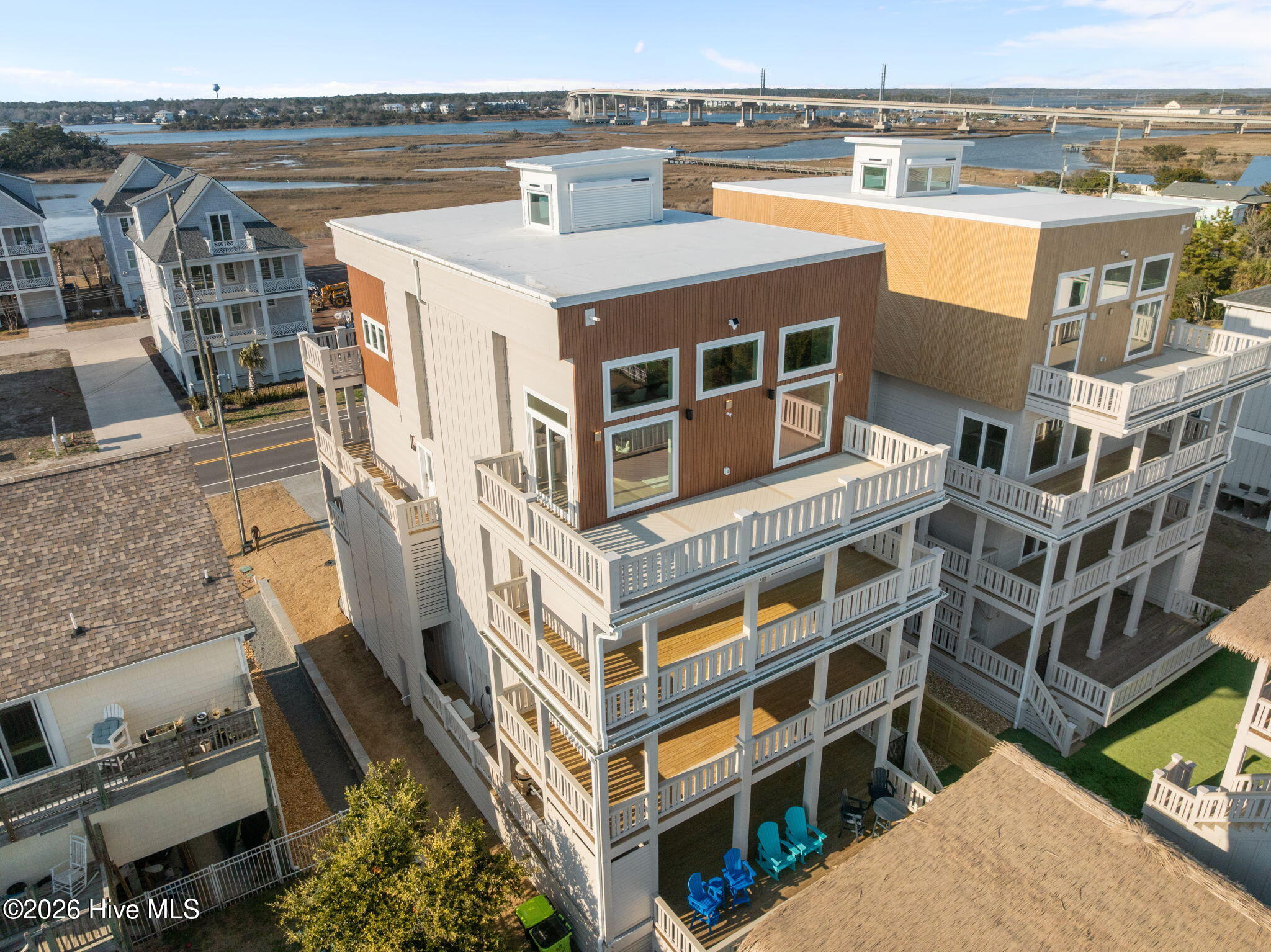 100552191 | Photo 134