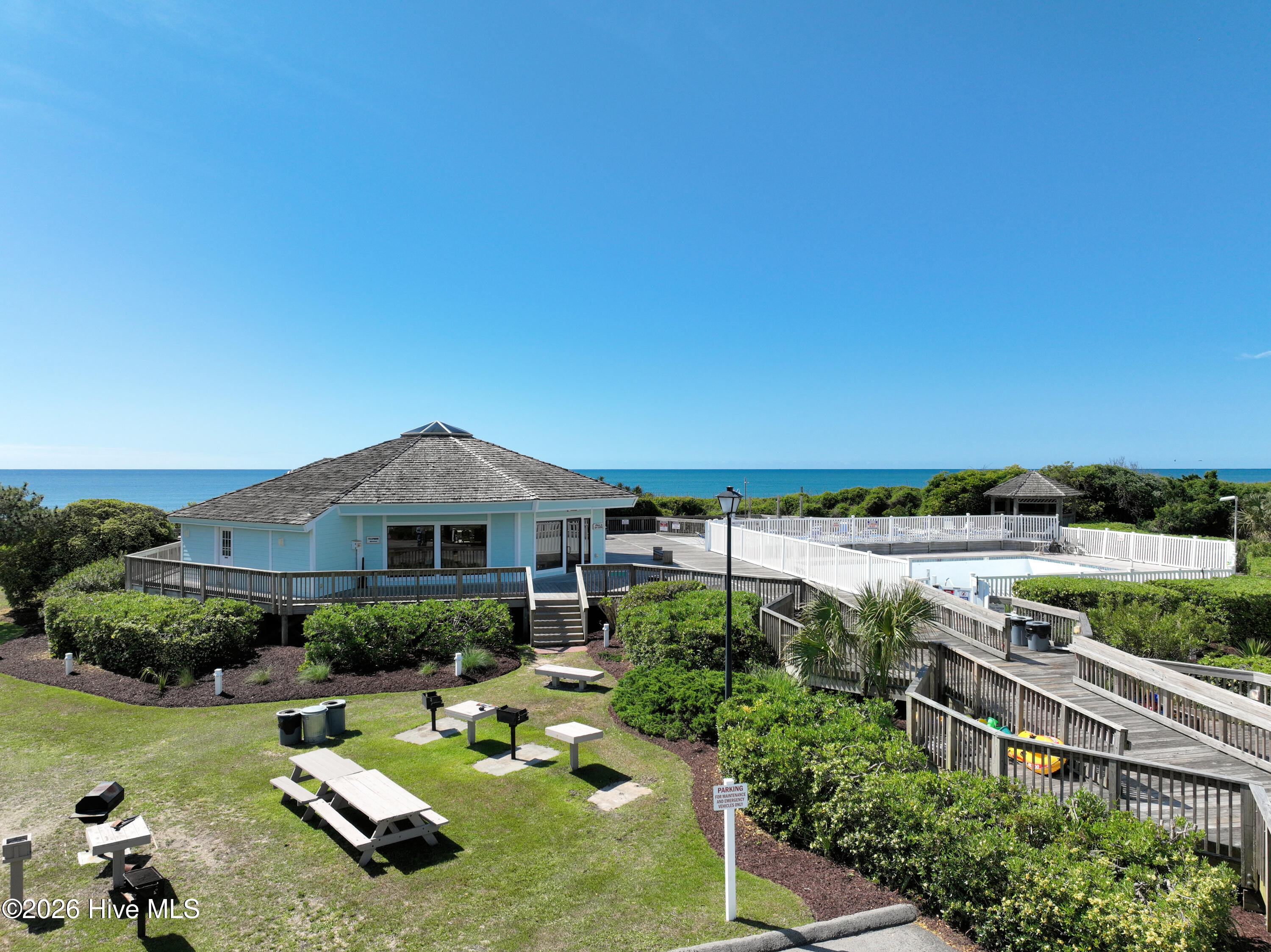 9201 Coast Guard Road H204,Emerald Isle