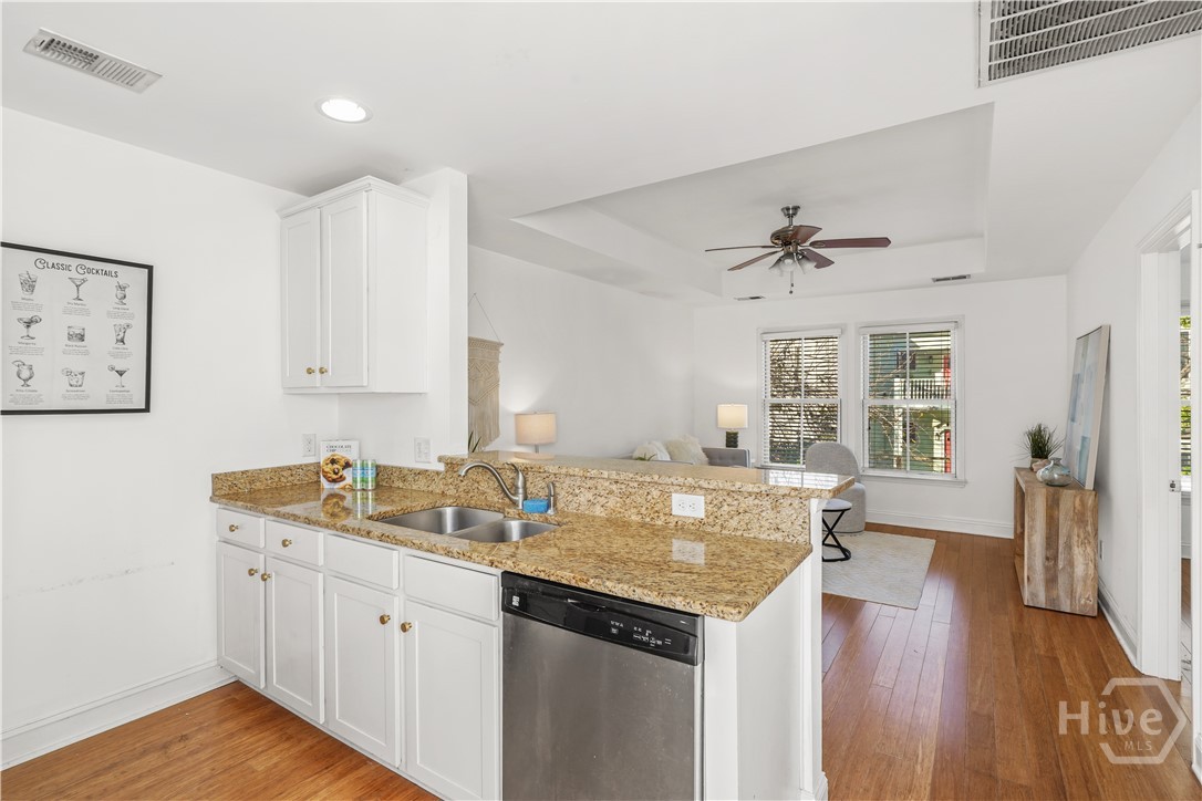 216 W Henry Street, Savannah, GA, 31401